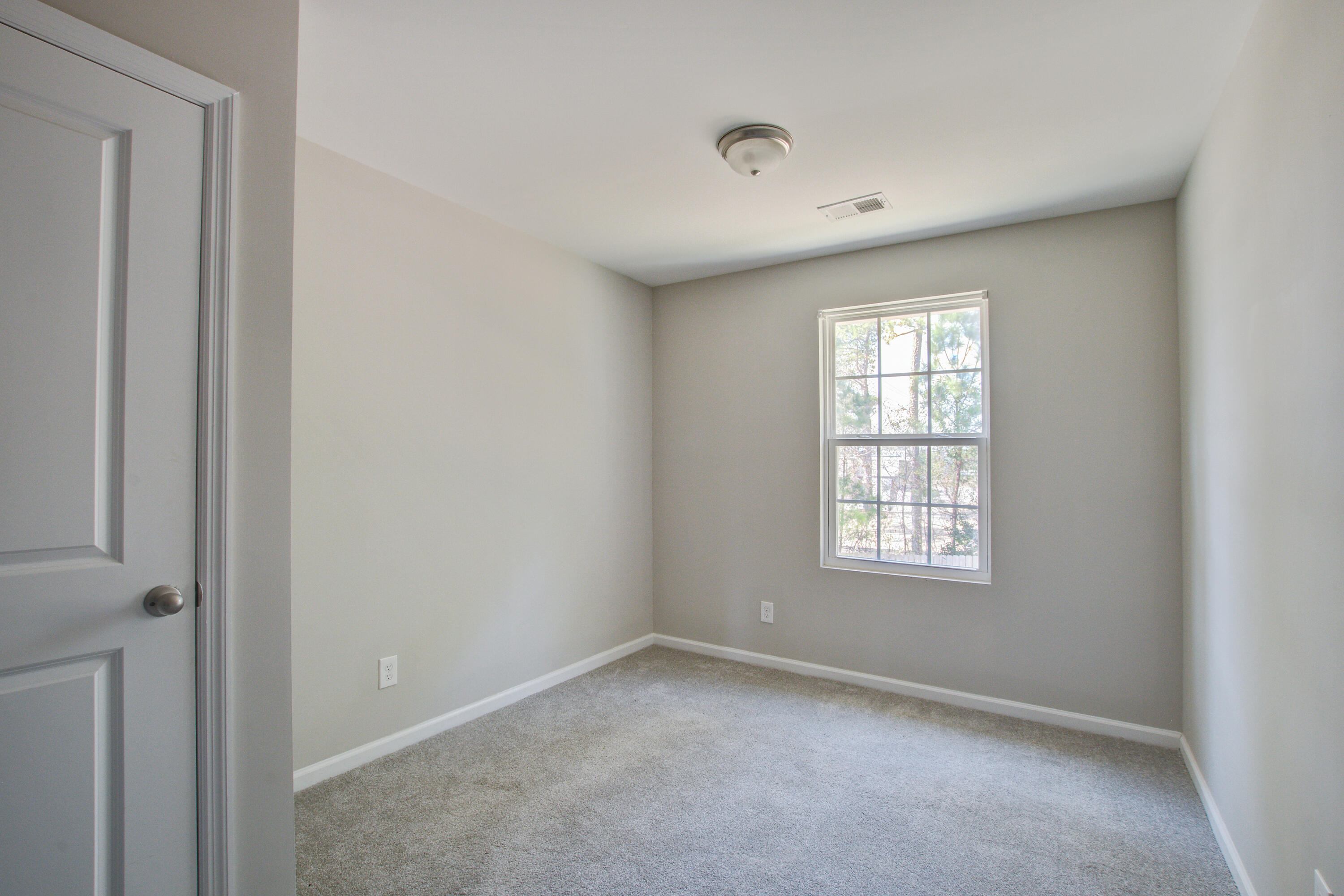 407 Hemingway Circle