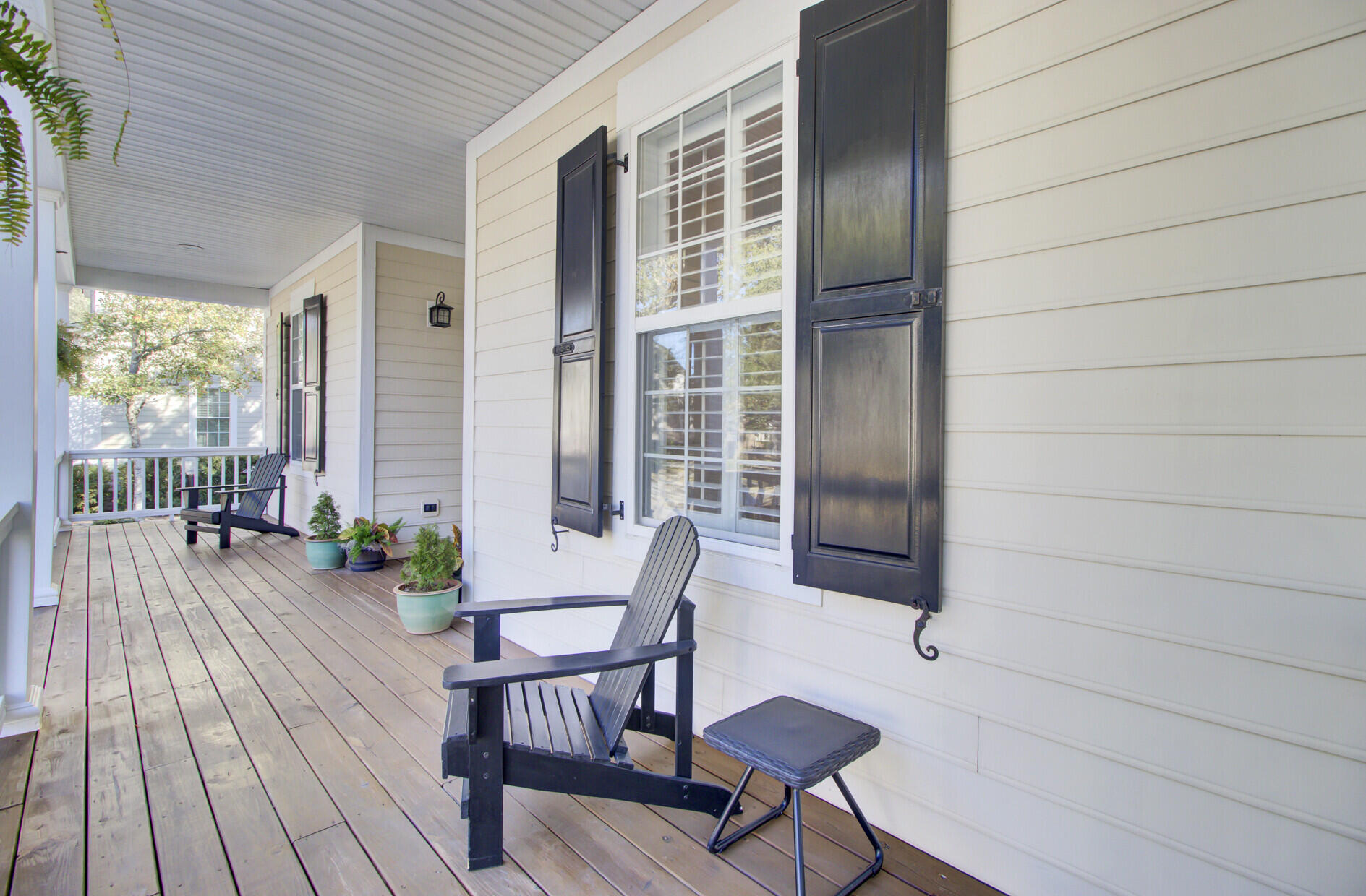 1040 Barfield Street