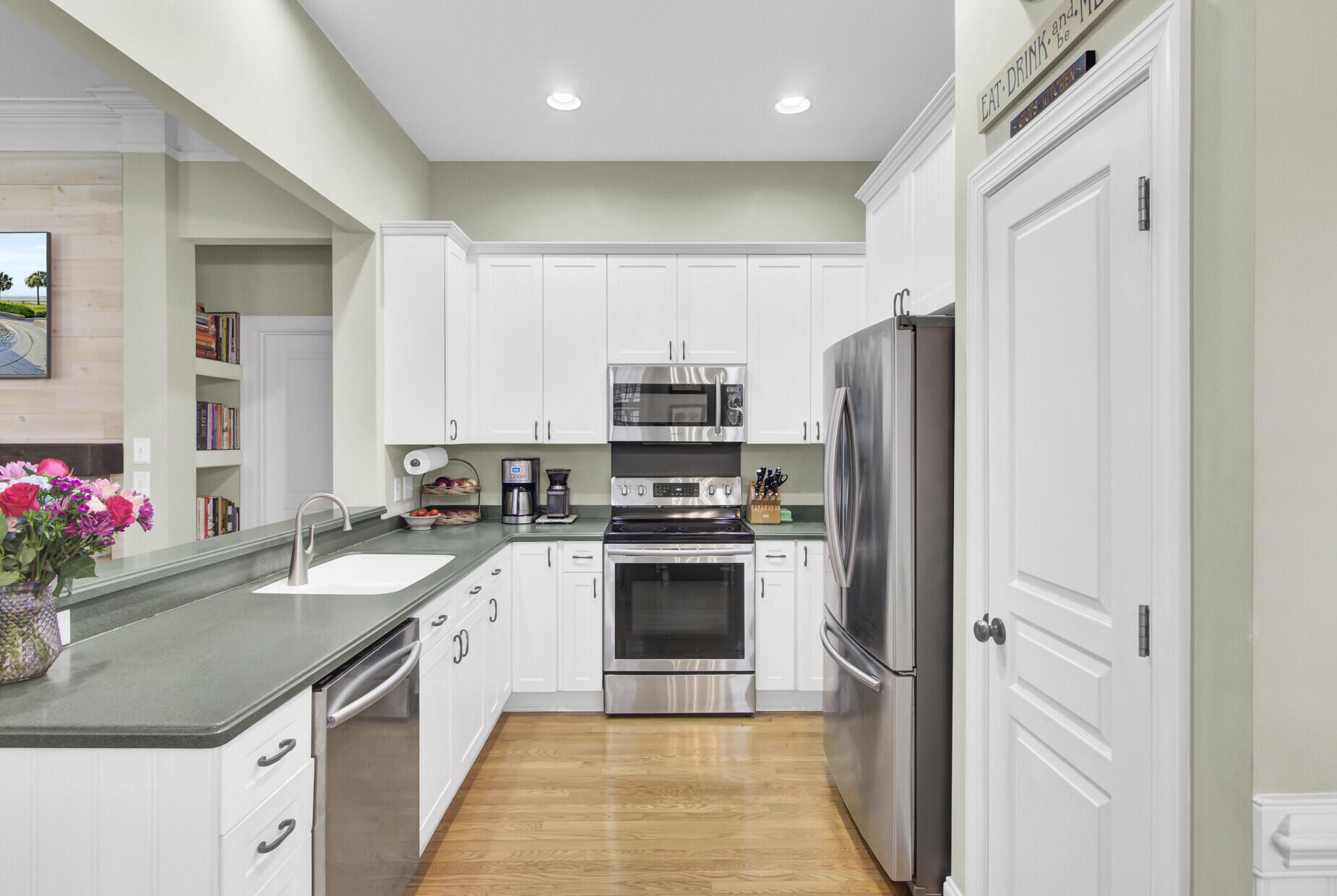 1040 Barfield Street