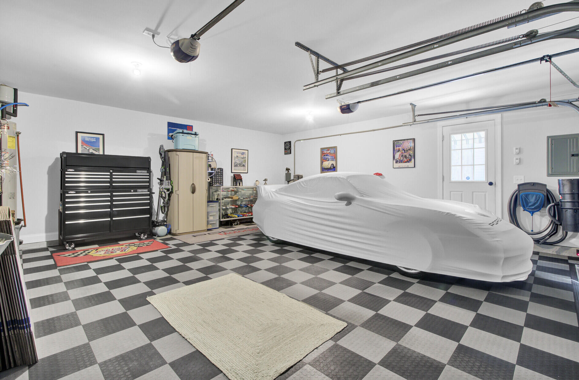 1040 Barfield Street