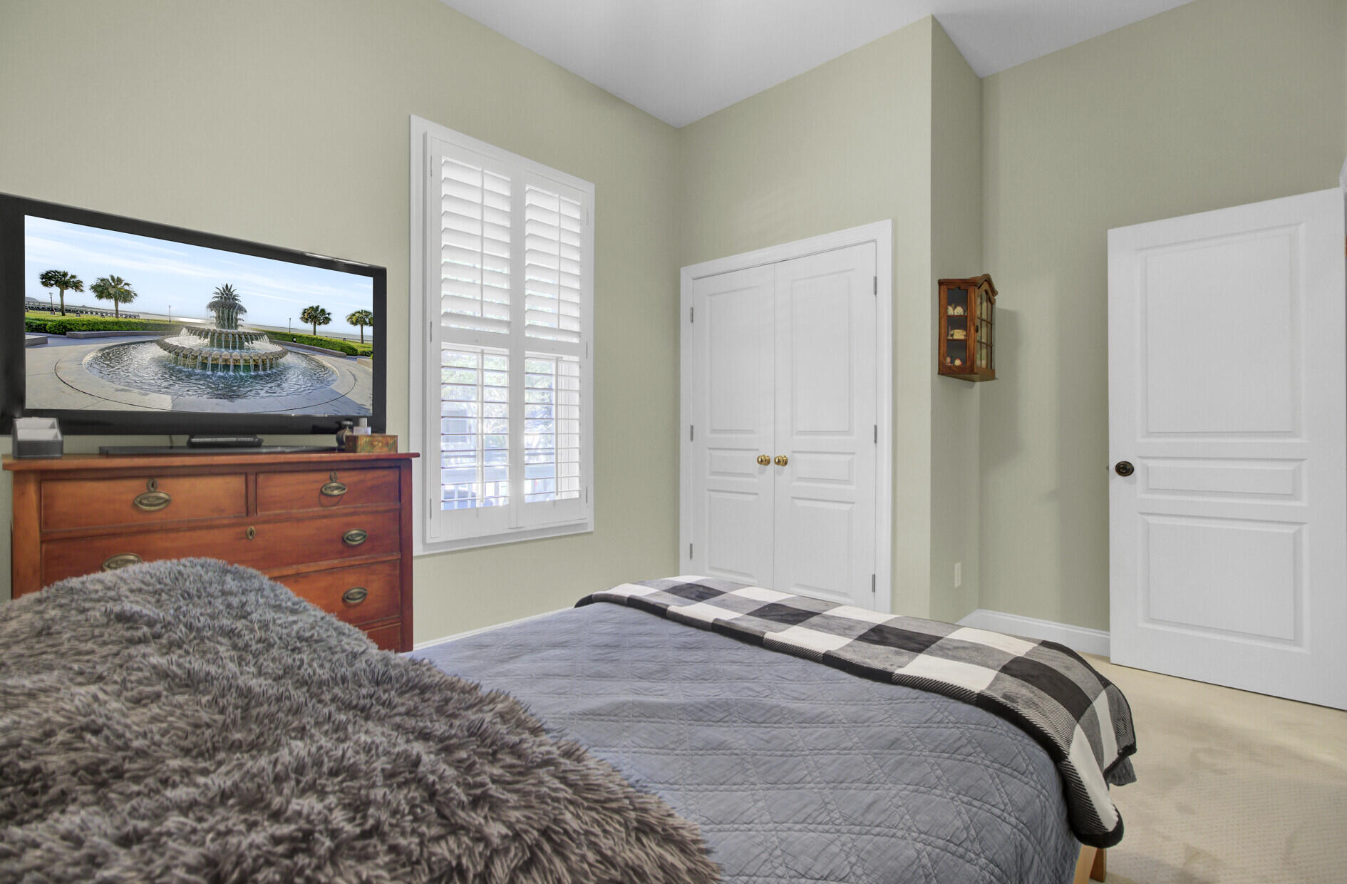 1040 Barfield Street