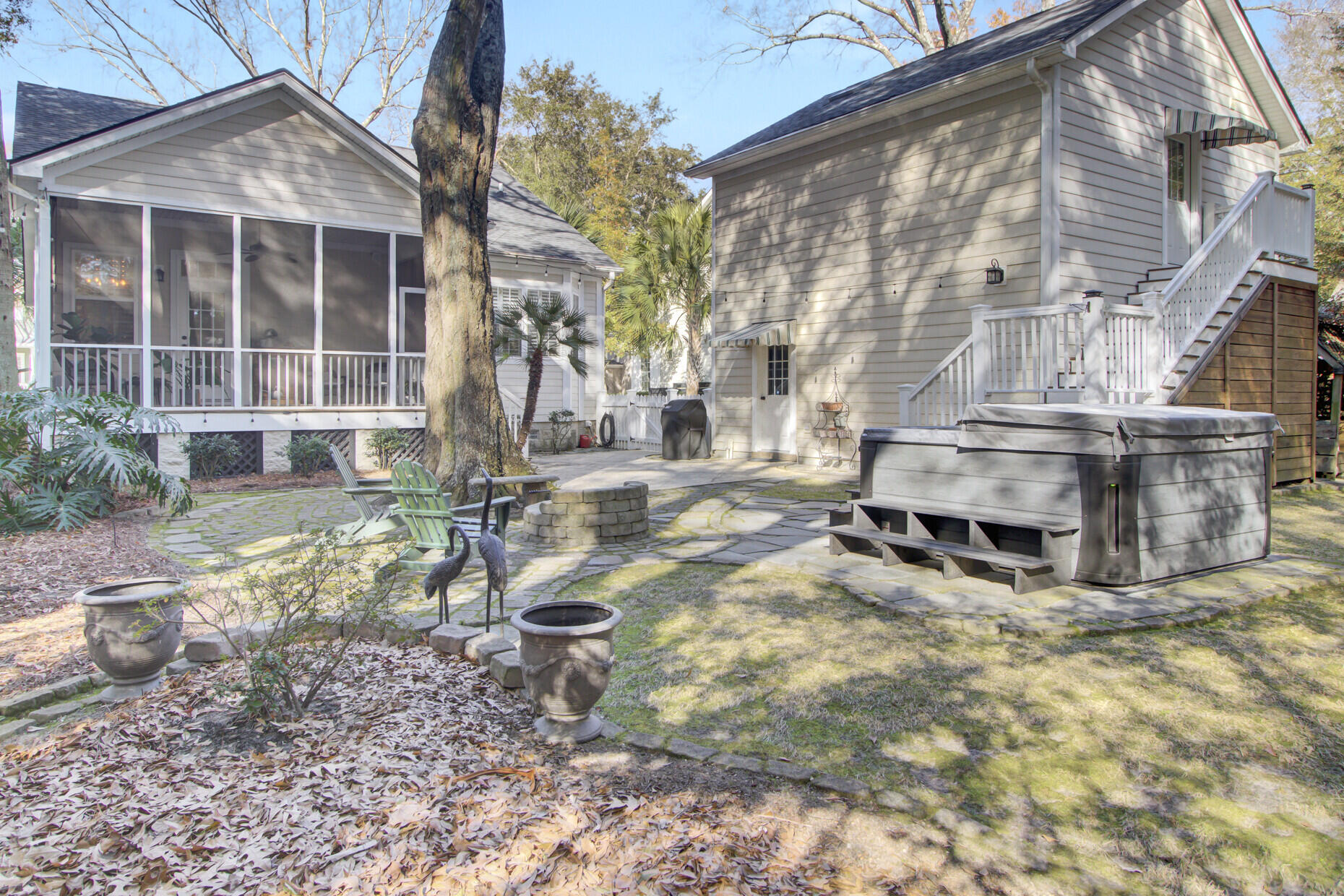 1040 Barfield Street