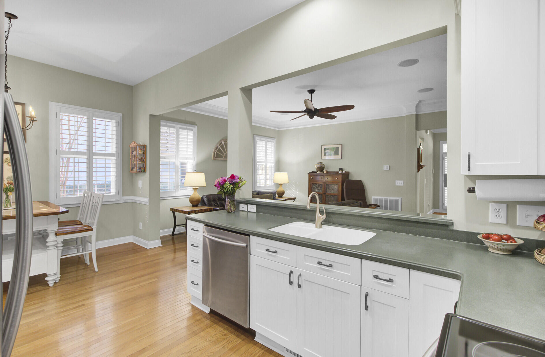 1040 Barfield Street