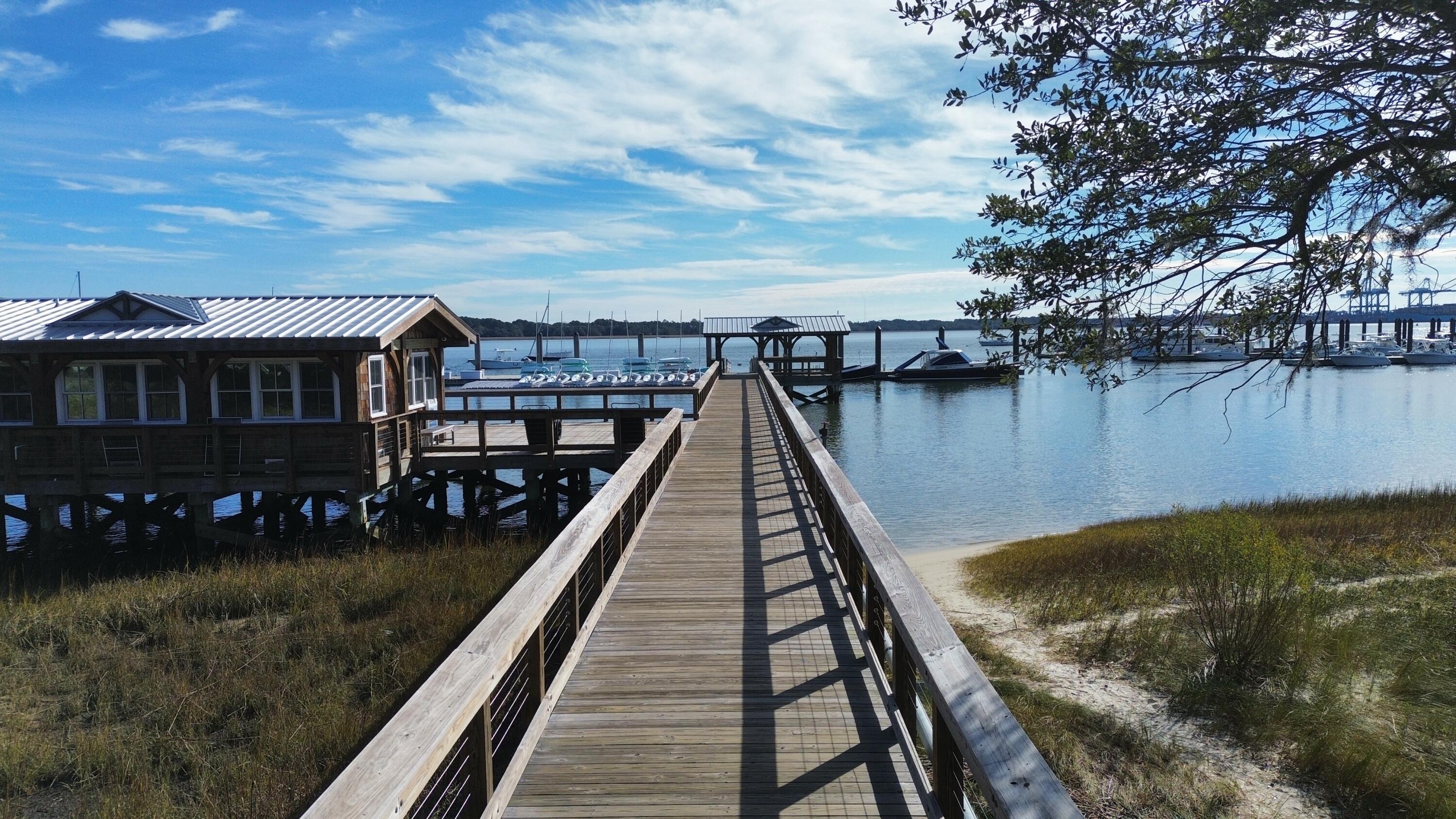 1040 Barfield Street