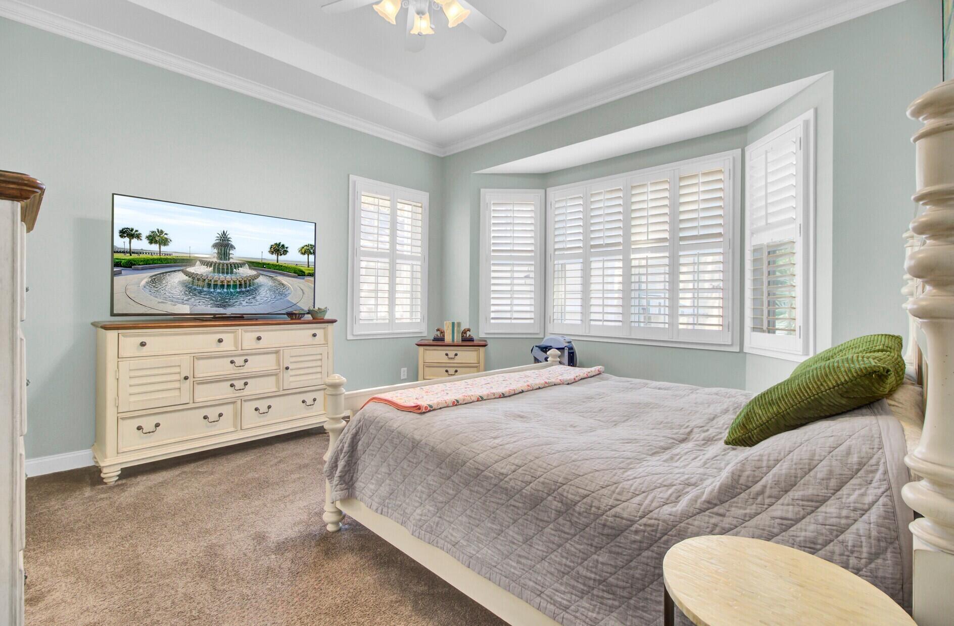 1040 Barfield Street