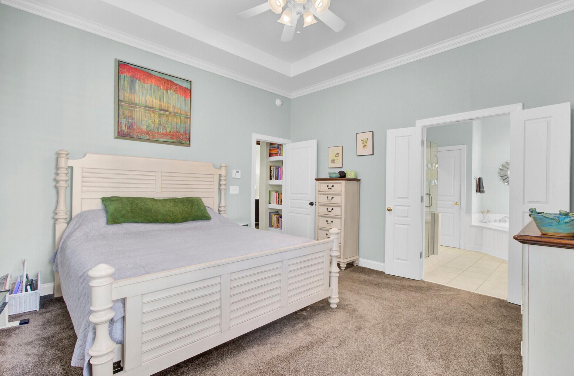 1040 Barfield Street