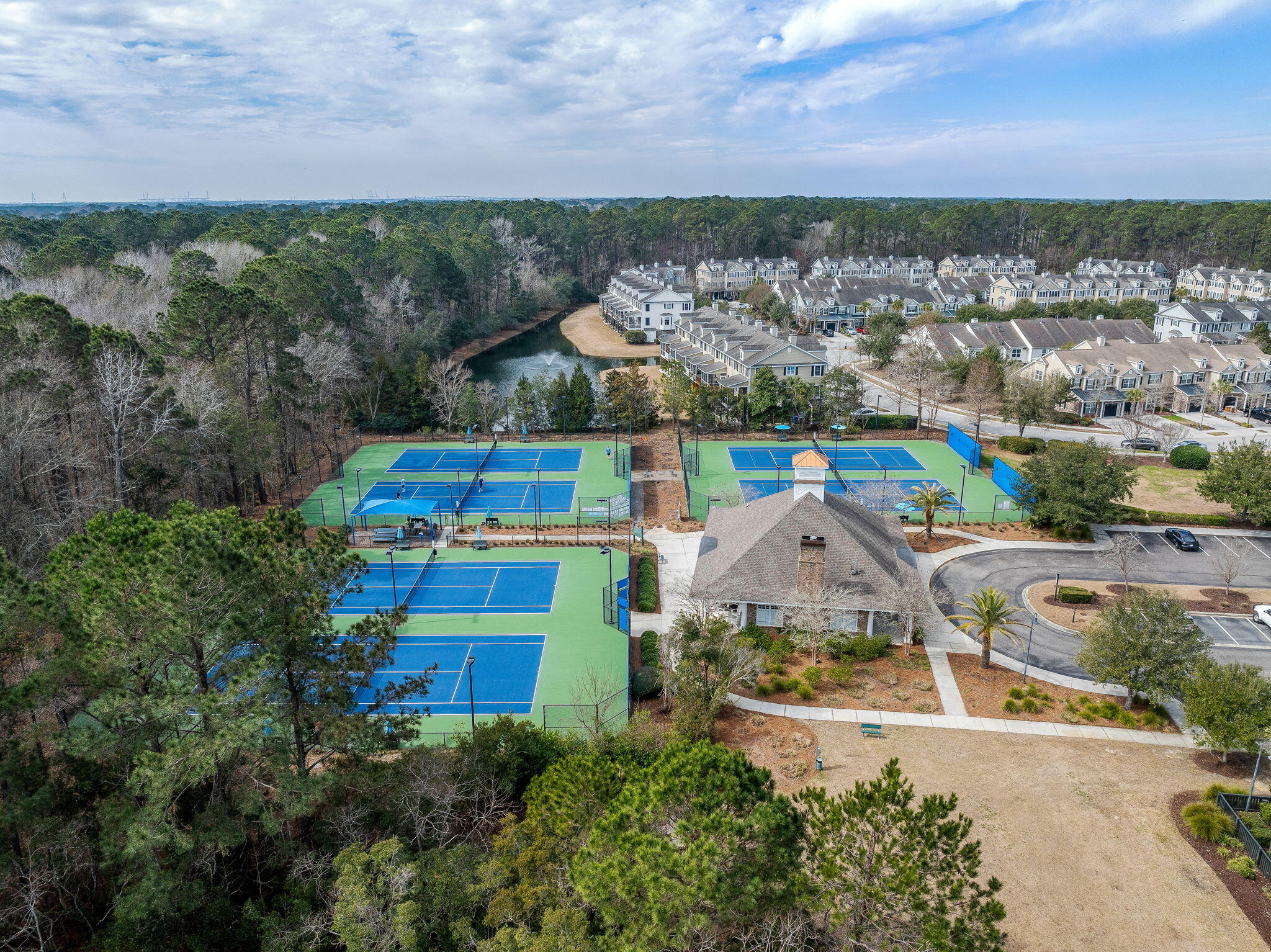 1588 Grey Marsh Road