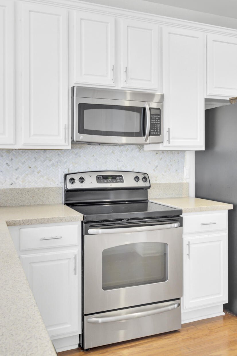 1300 Carol Oaks Drive