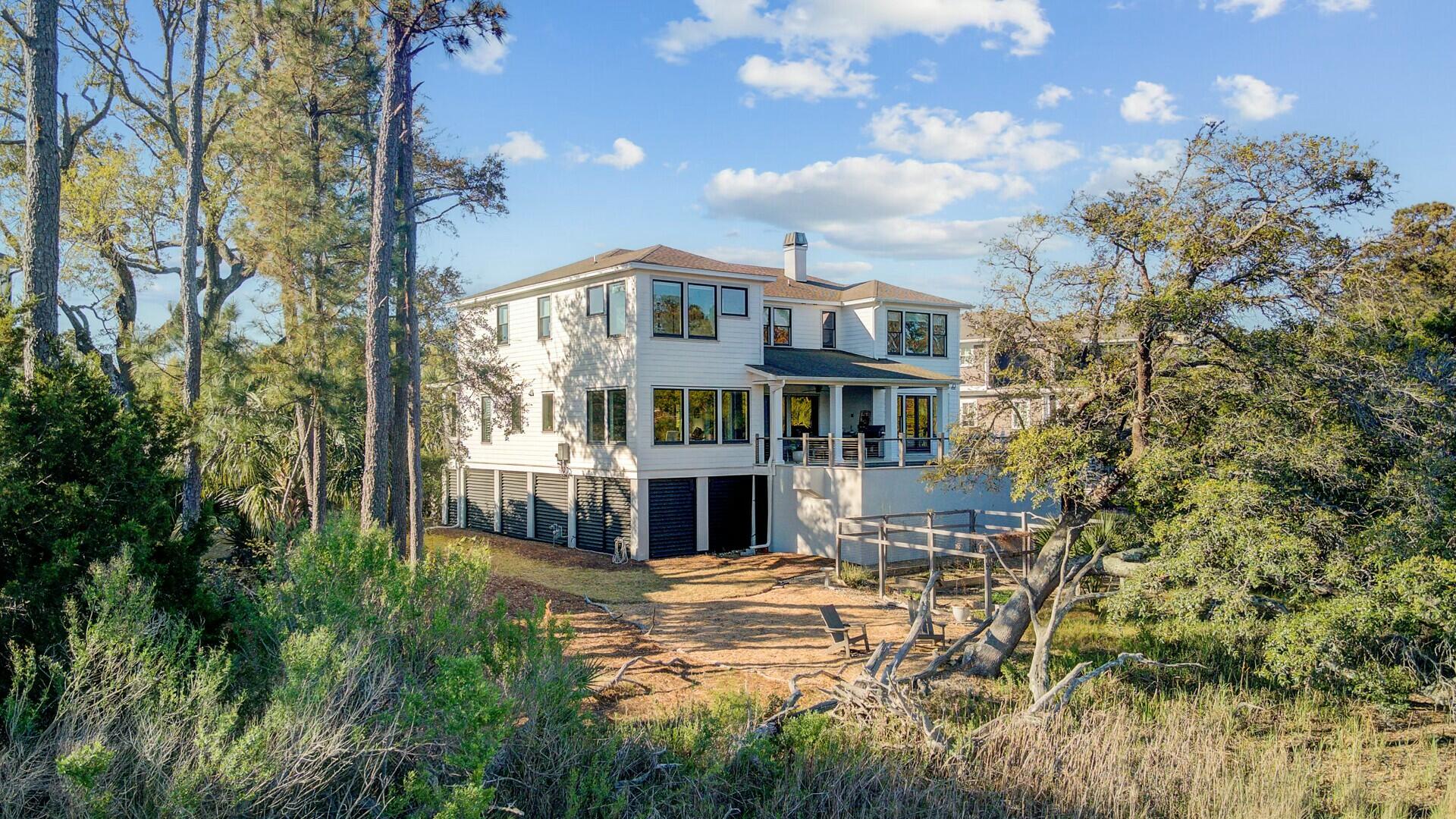 4874 Sound View Drive