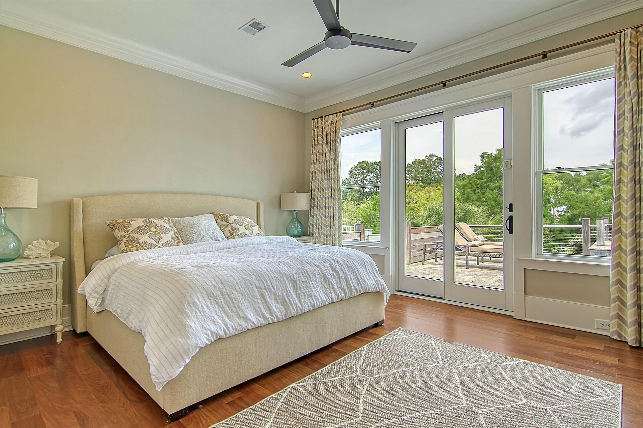 4874 Sound View Drive