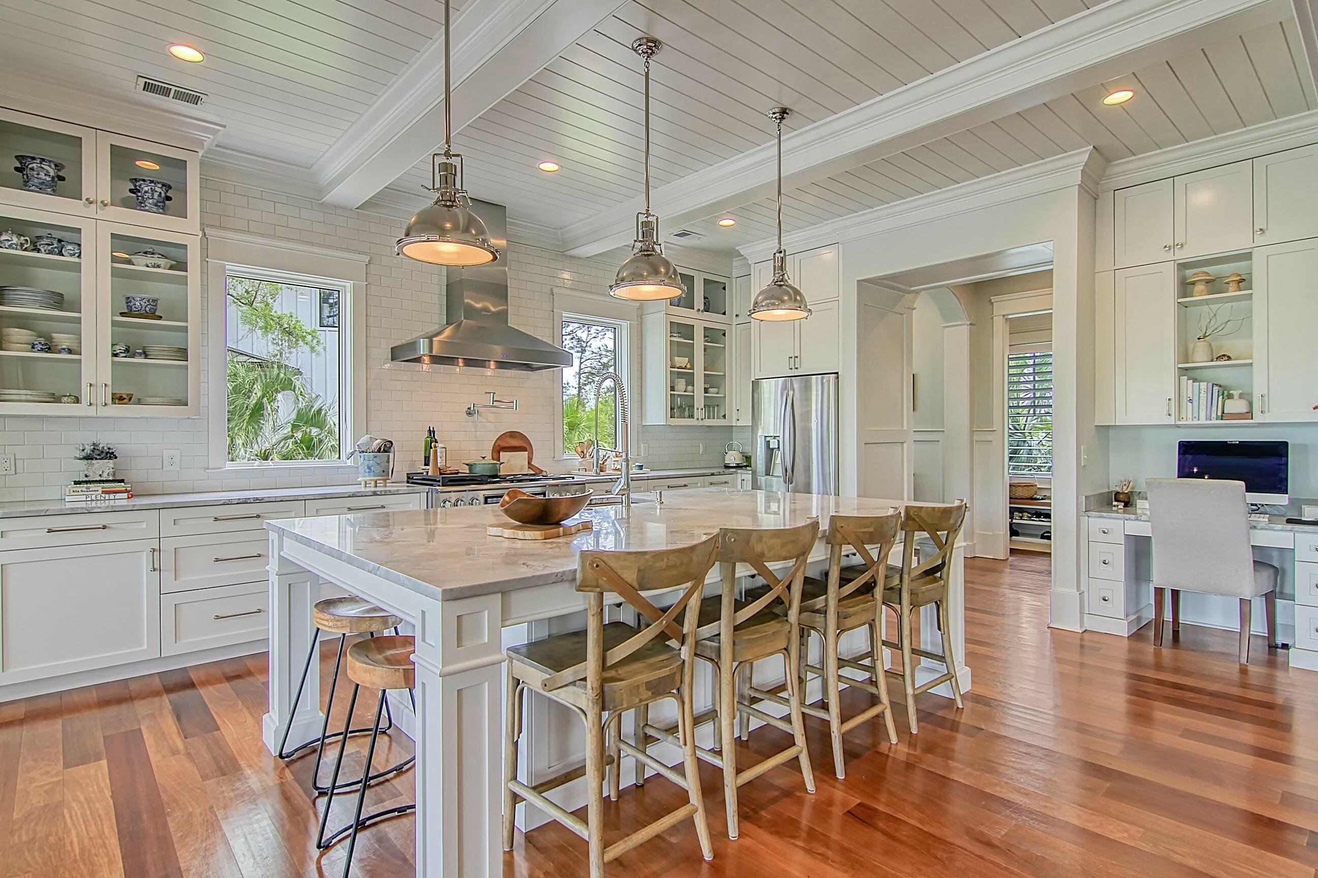 4874 Sound View Drive