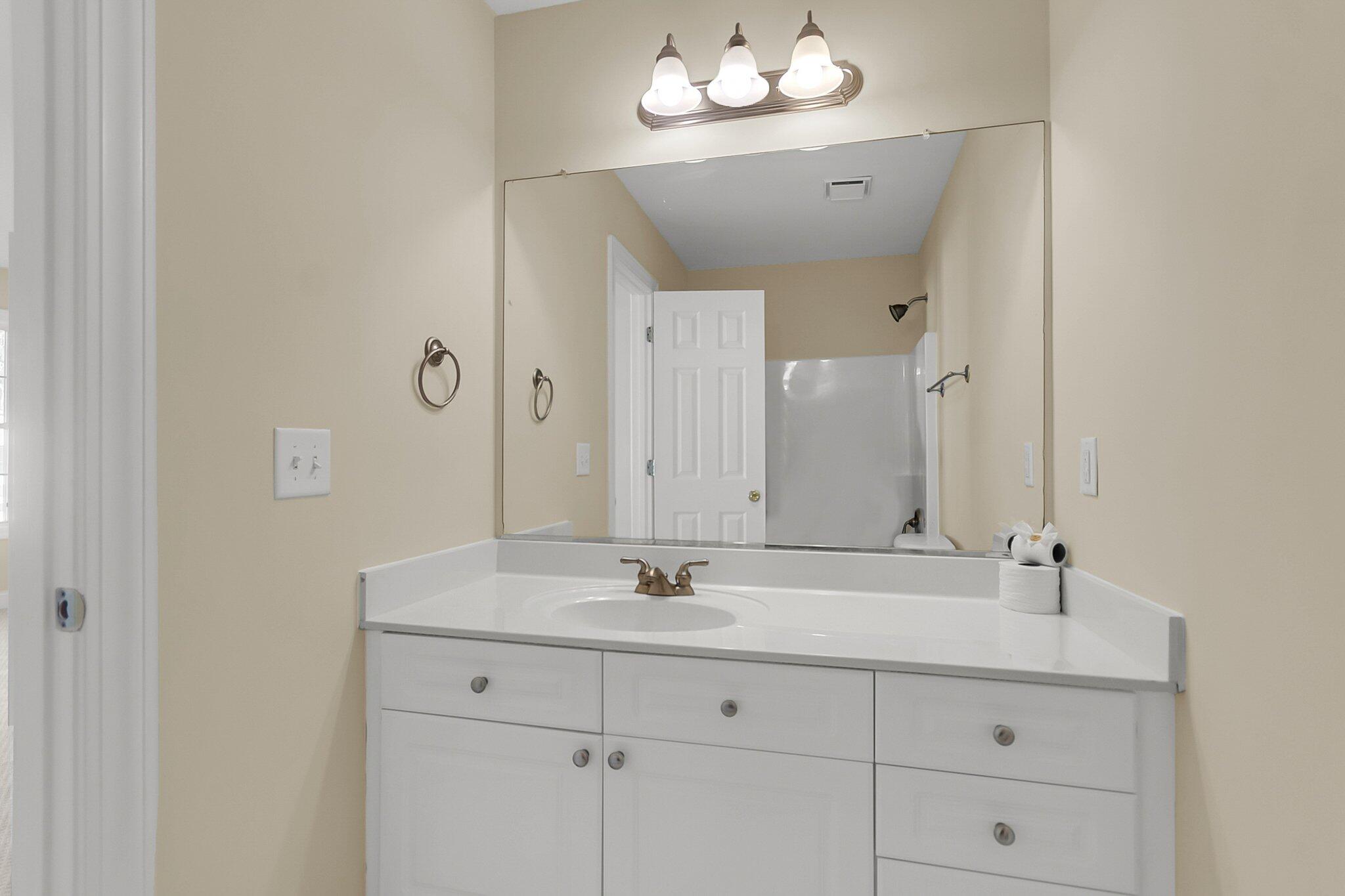 4913 Lake Palmetto Lane