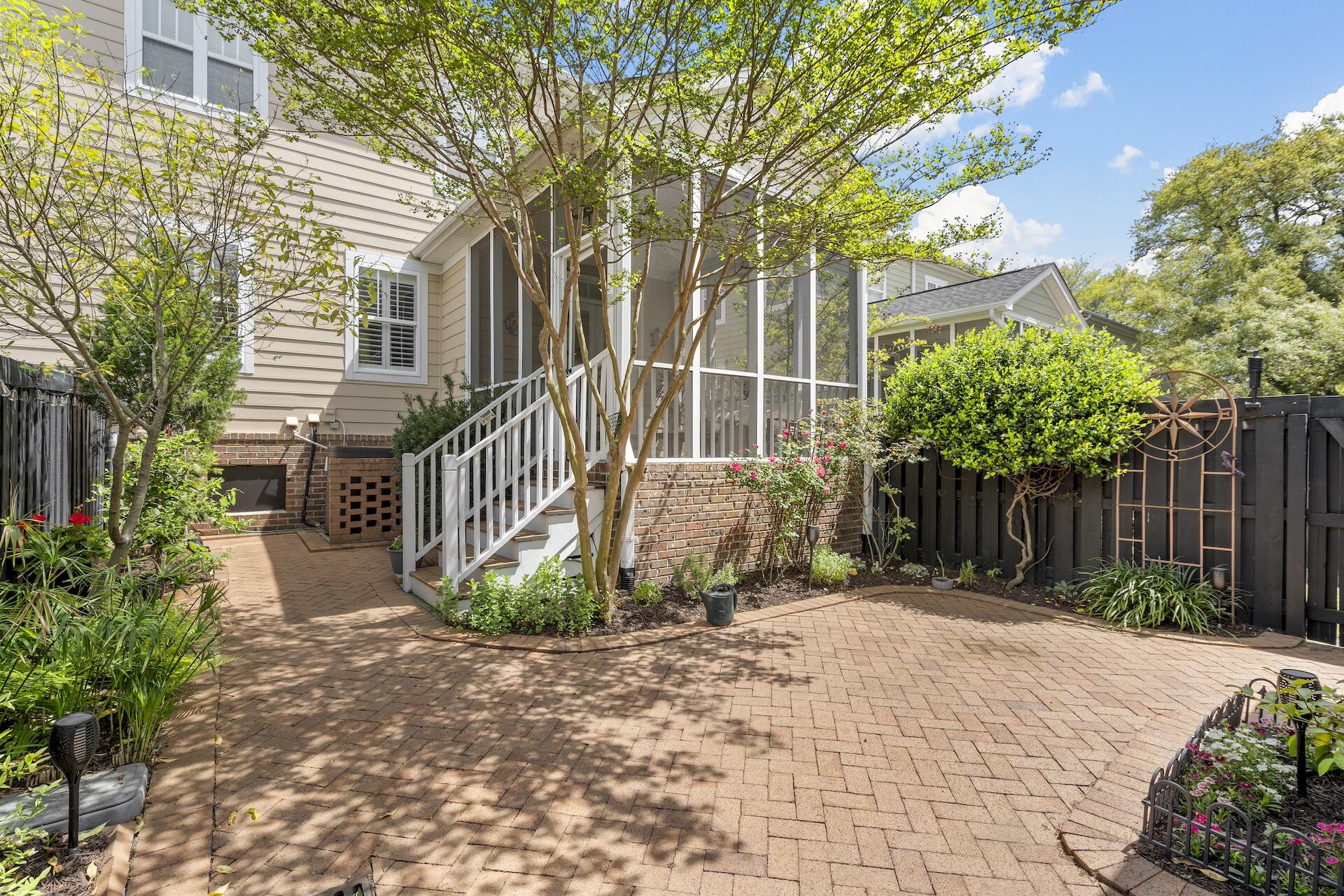 2233 Daniel Island Drive