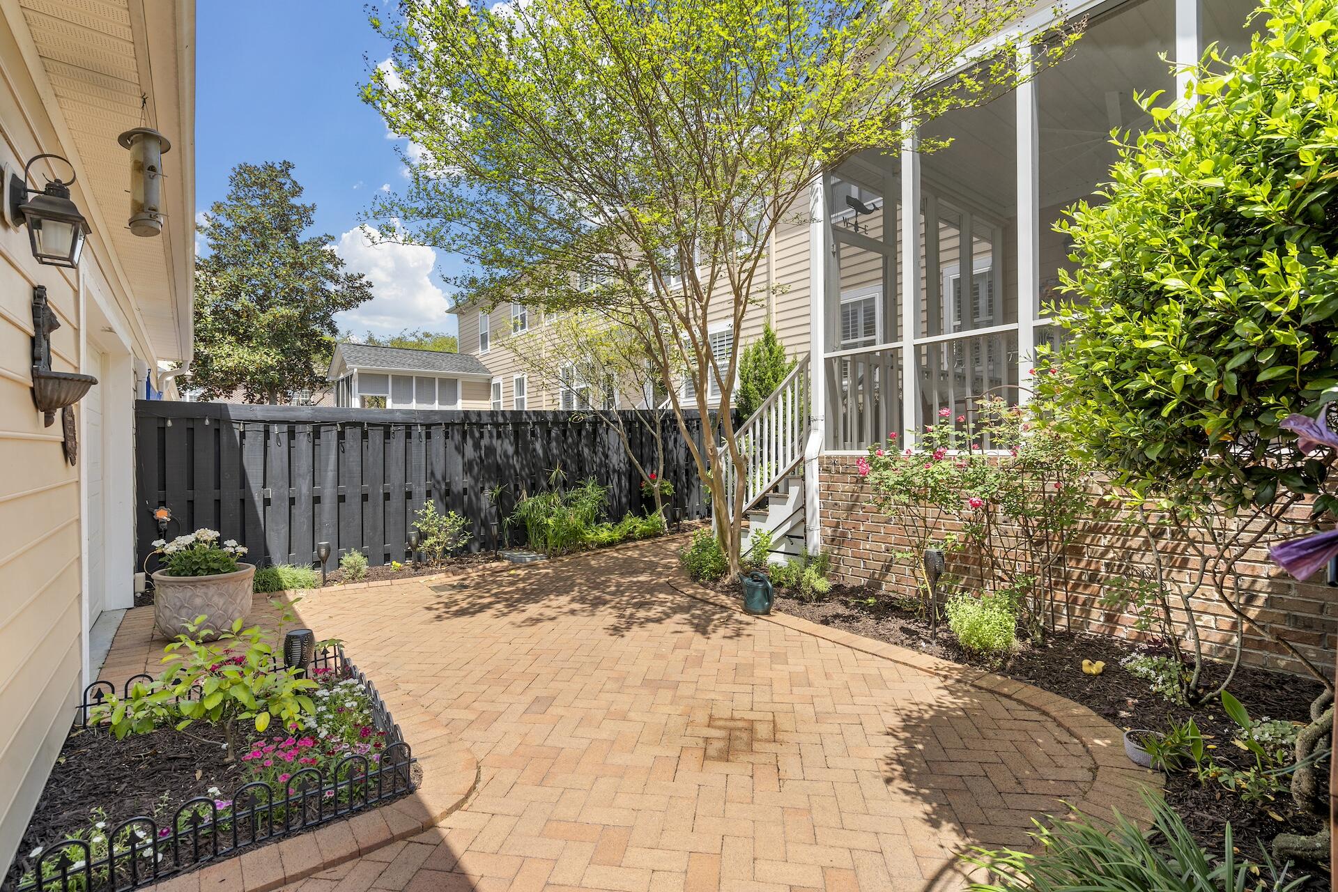 2233 Daniel Island Drive