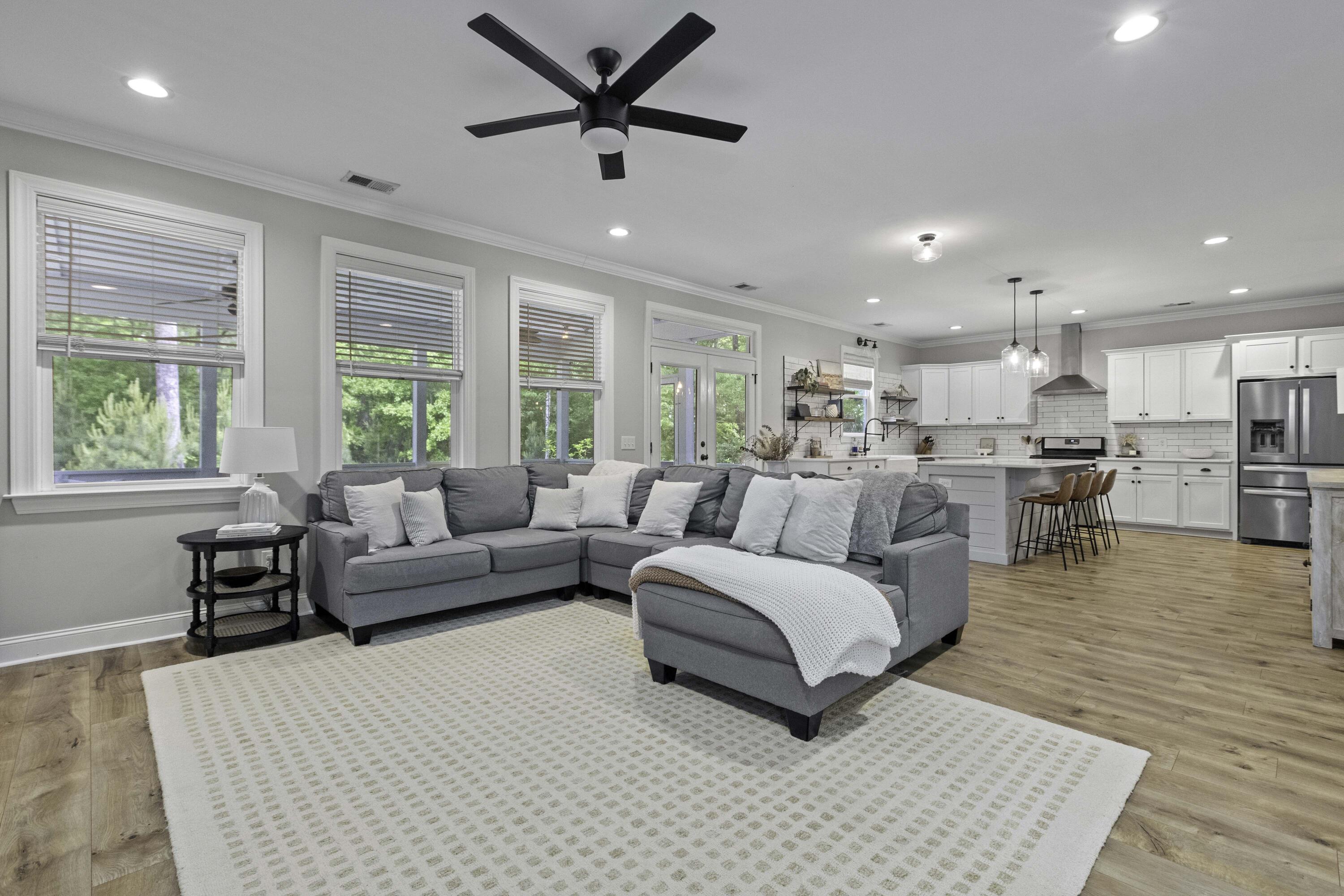 3361 Olivia Marie Lane
