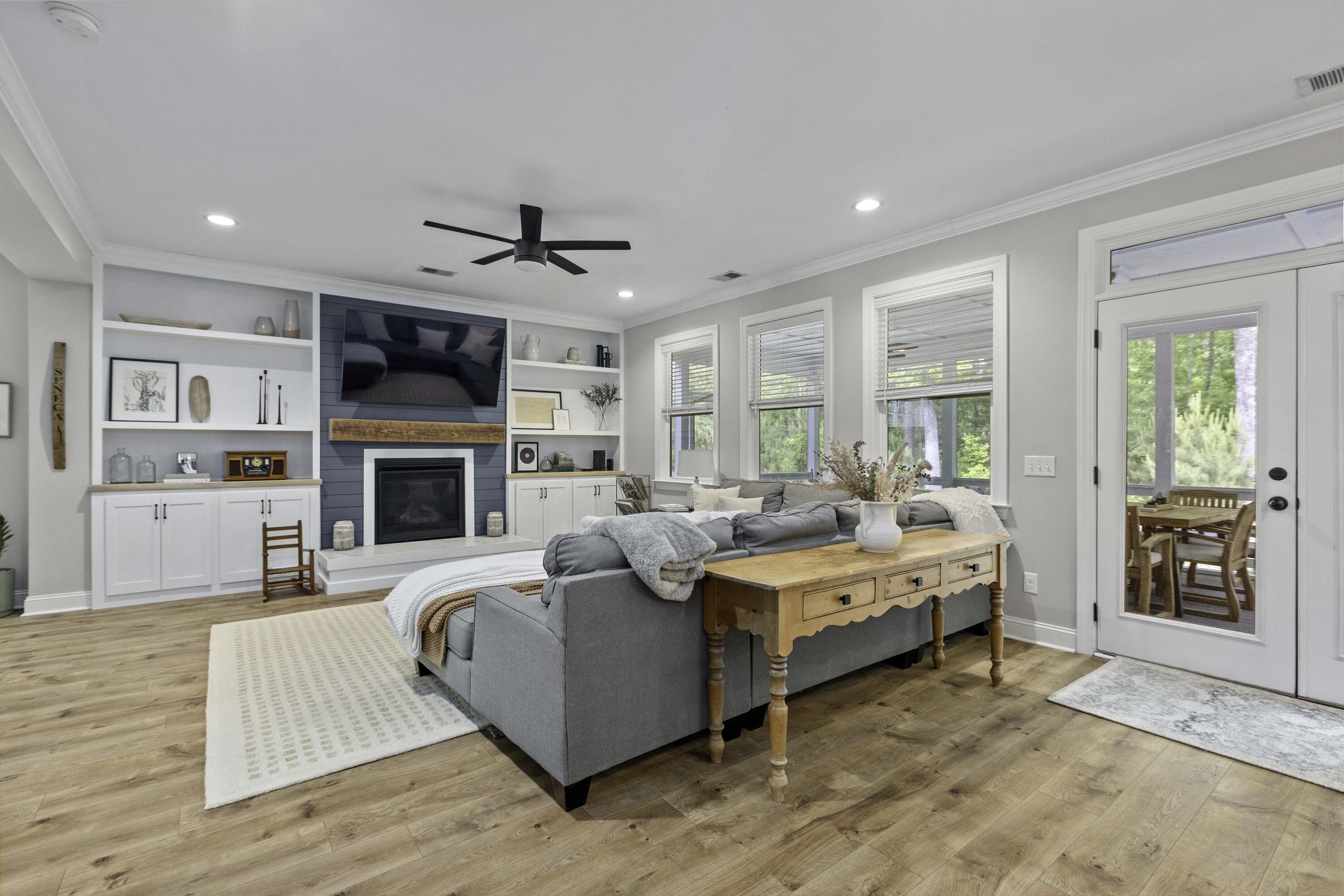 3361 Olivia Marie Lane