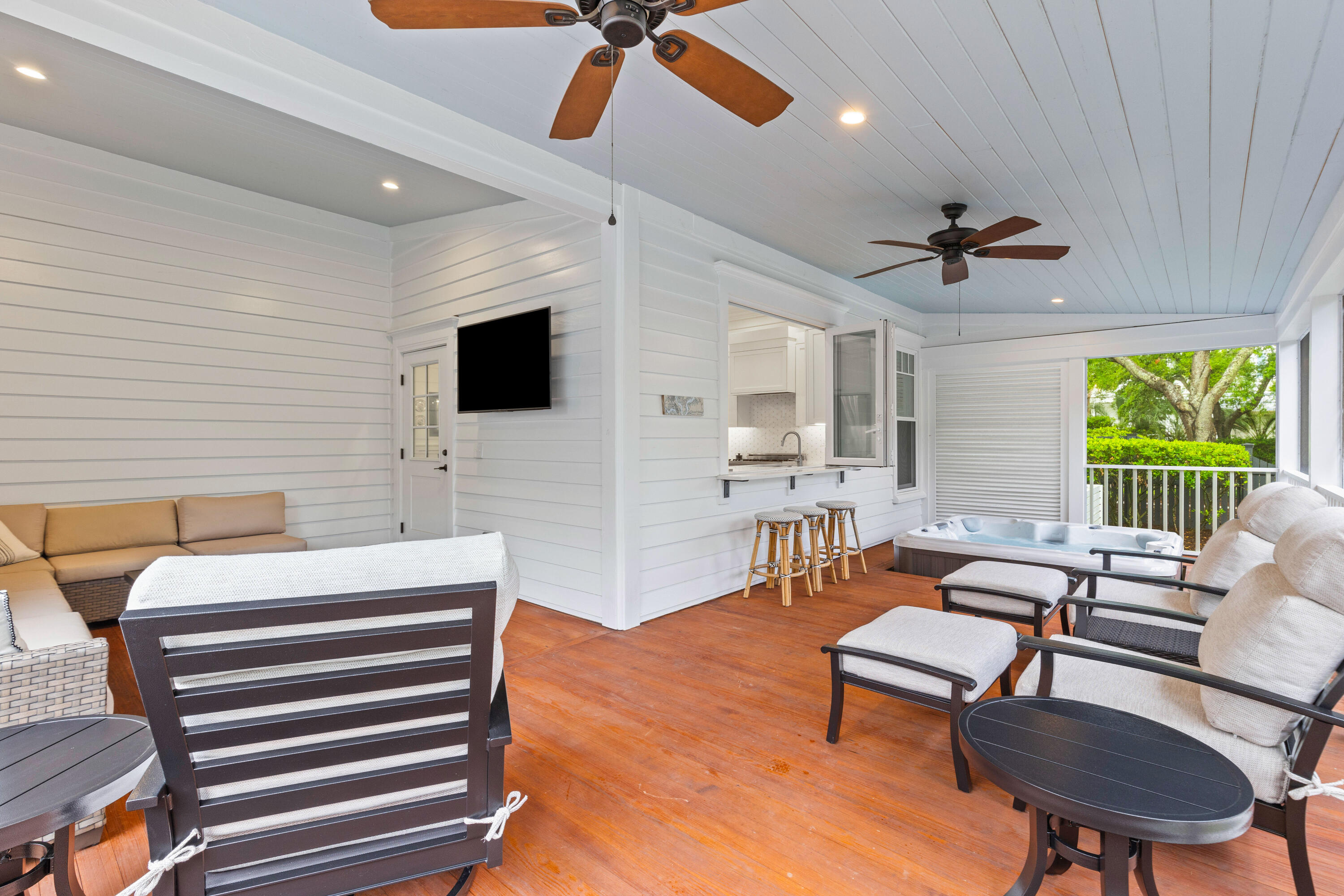 2 Pagett Street