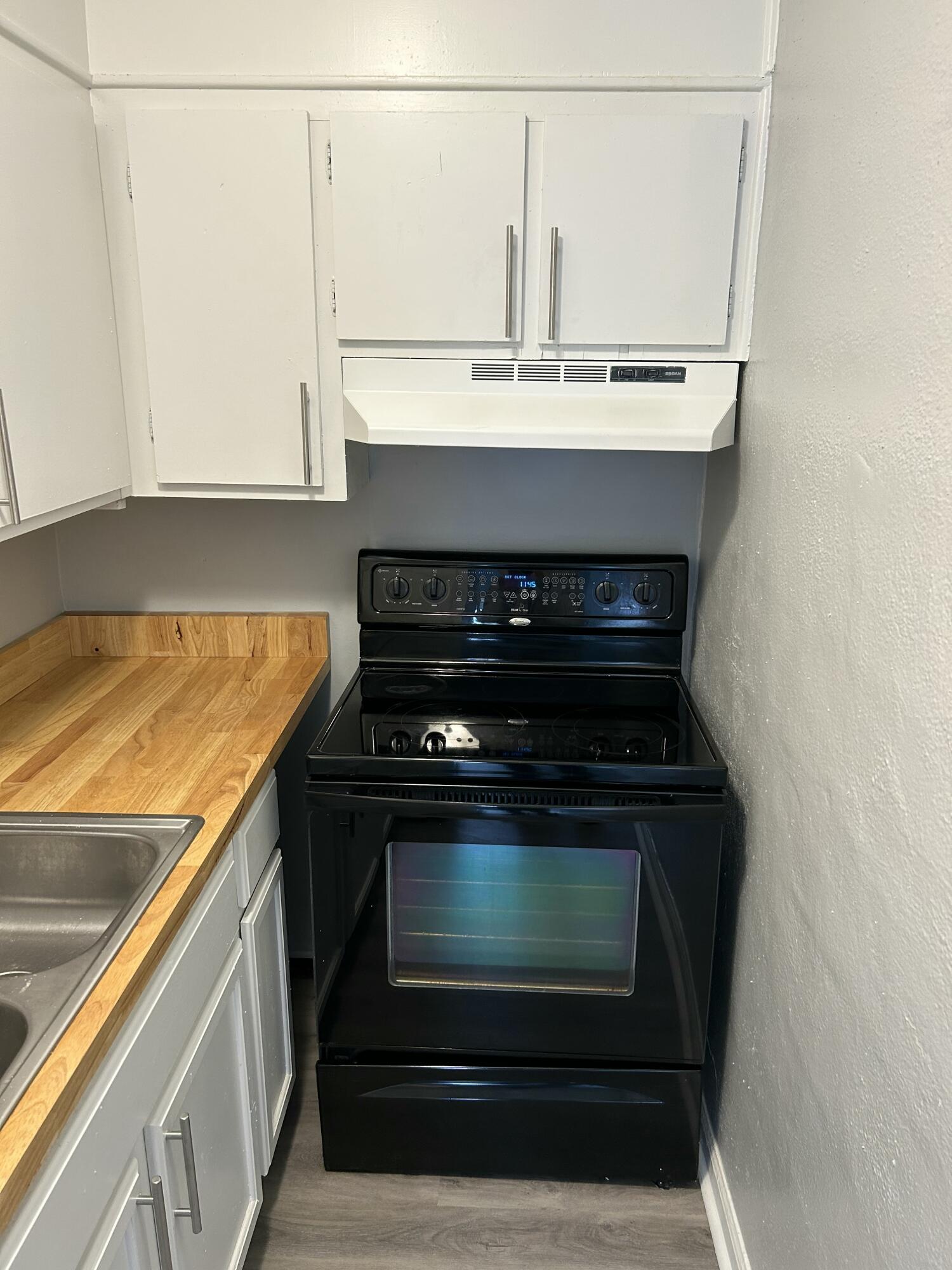 3100 Azalea Drive Unit: A&B