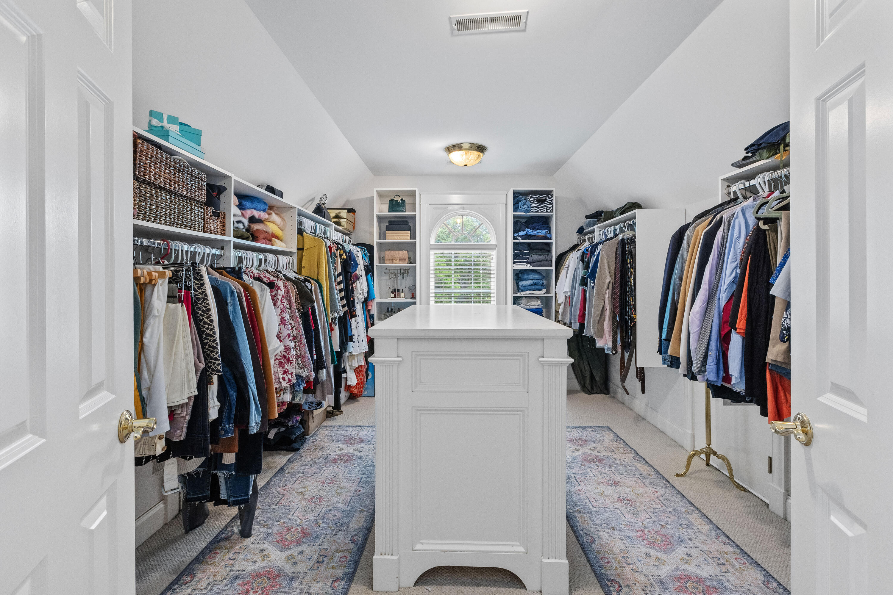 3685 Colonel Vanderhorst Circle