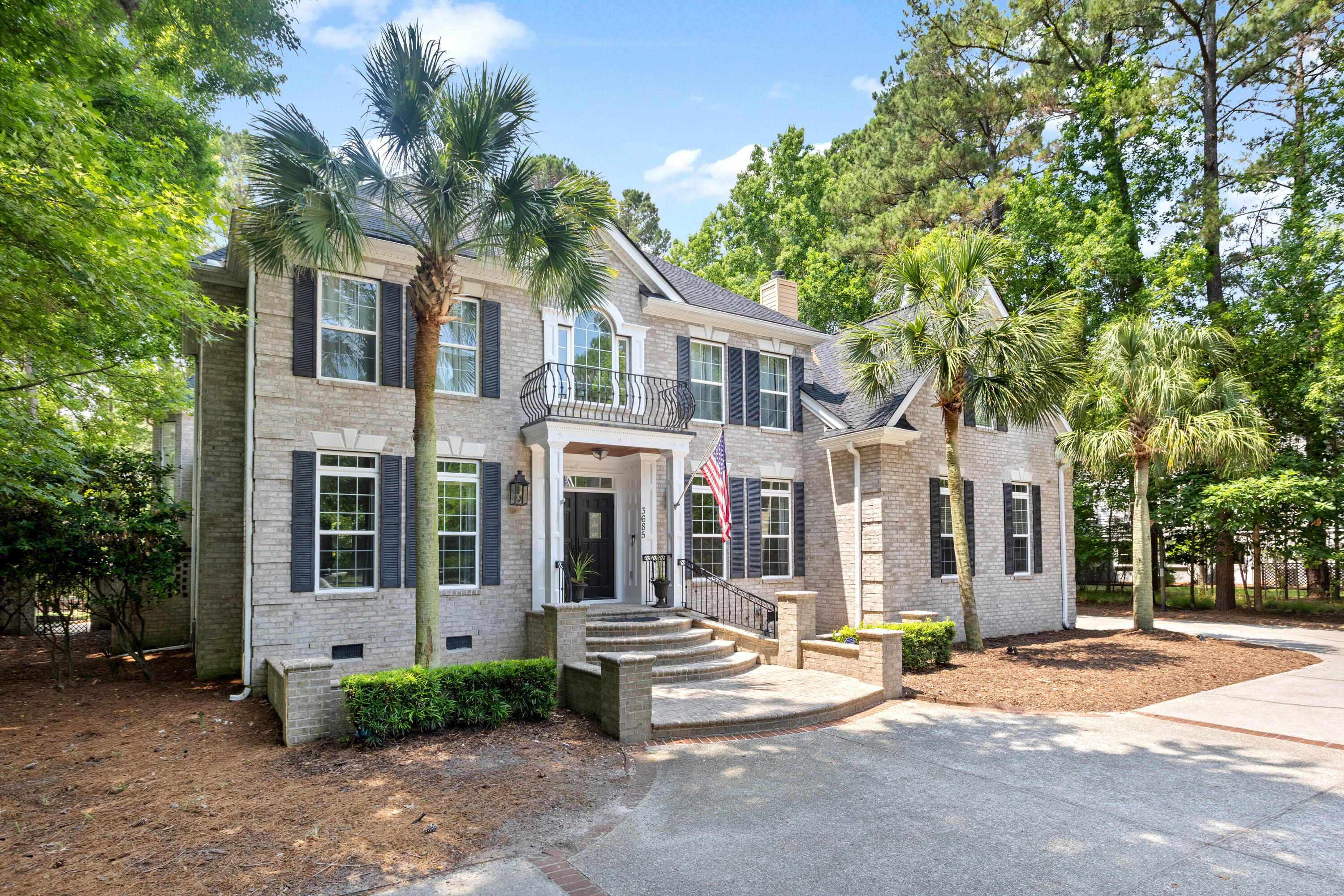 3685 Colonel Vanderhorst Circle