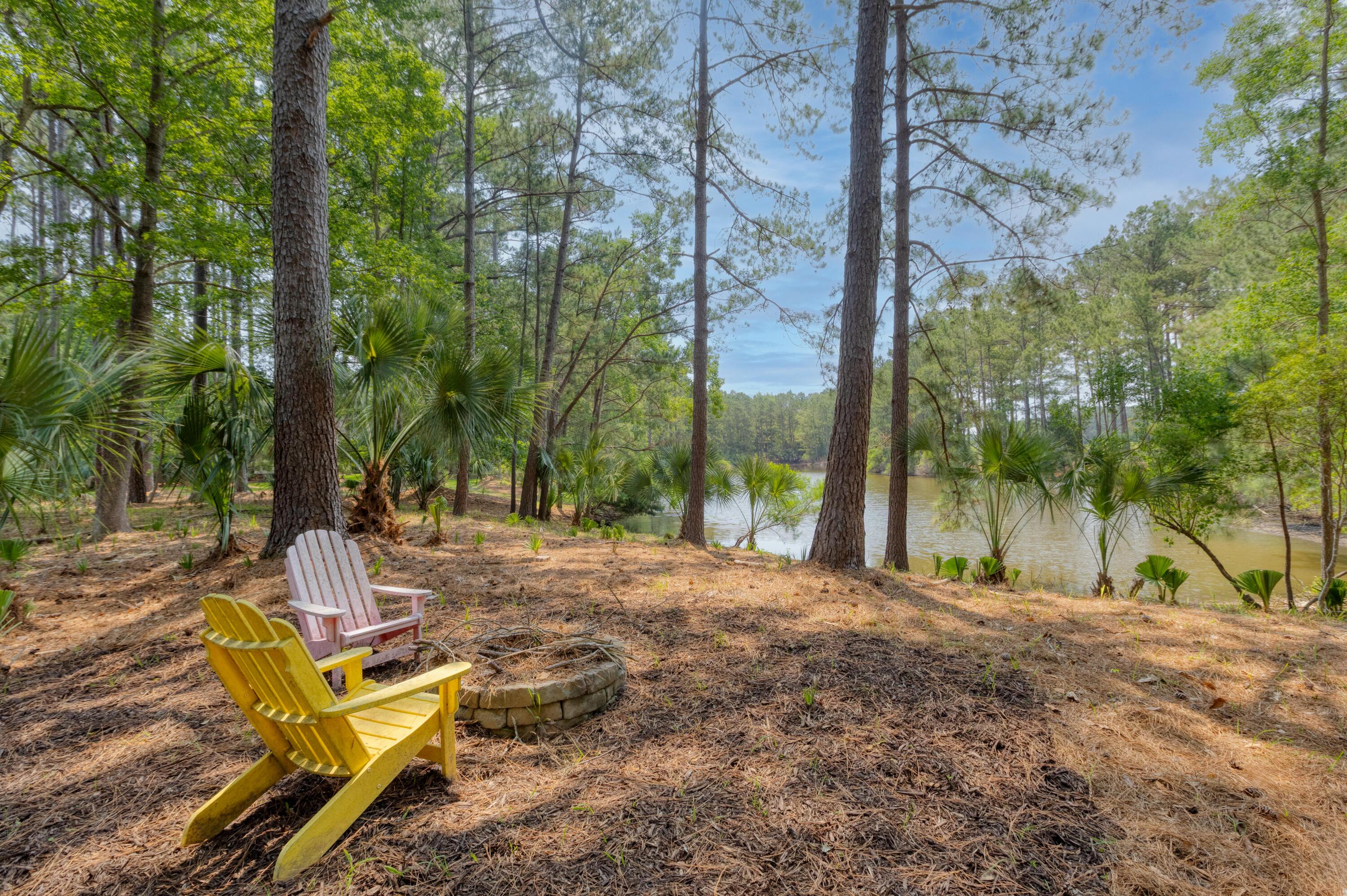 3685 Colonel Vanderhorst Circle