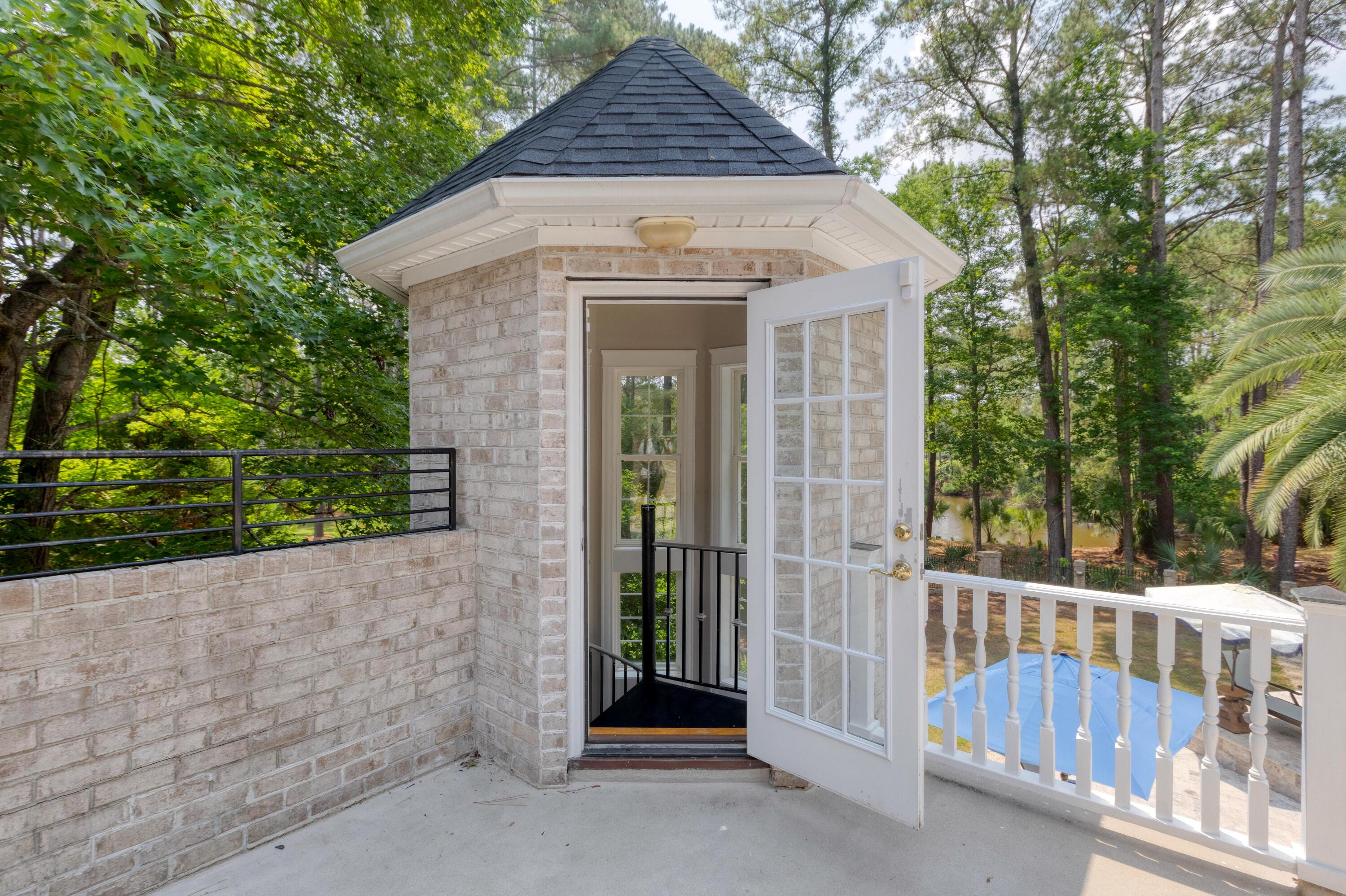 3685 Colonel Vanderhorst Circle