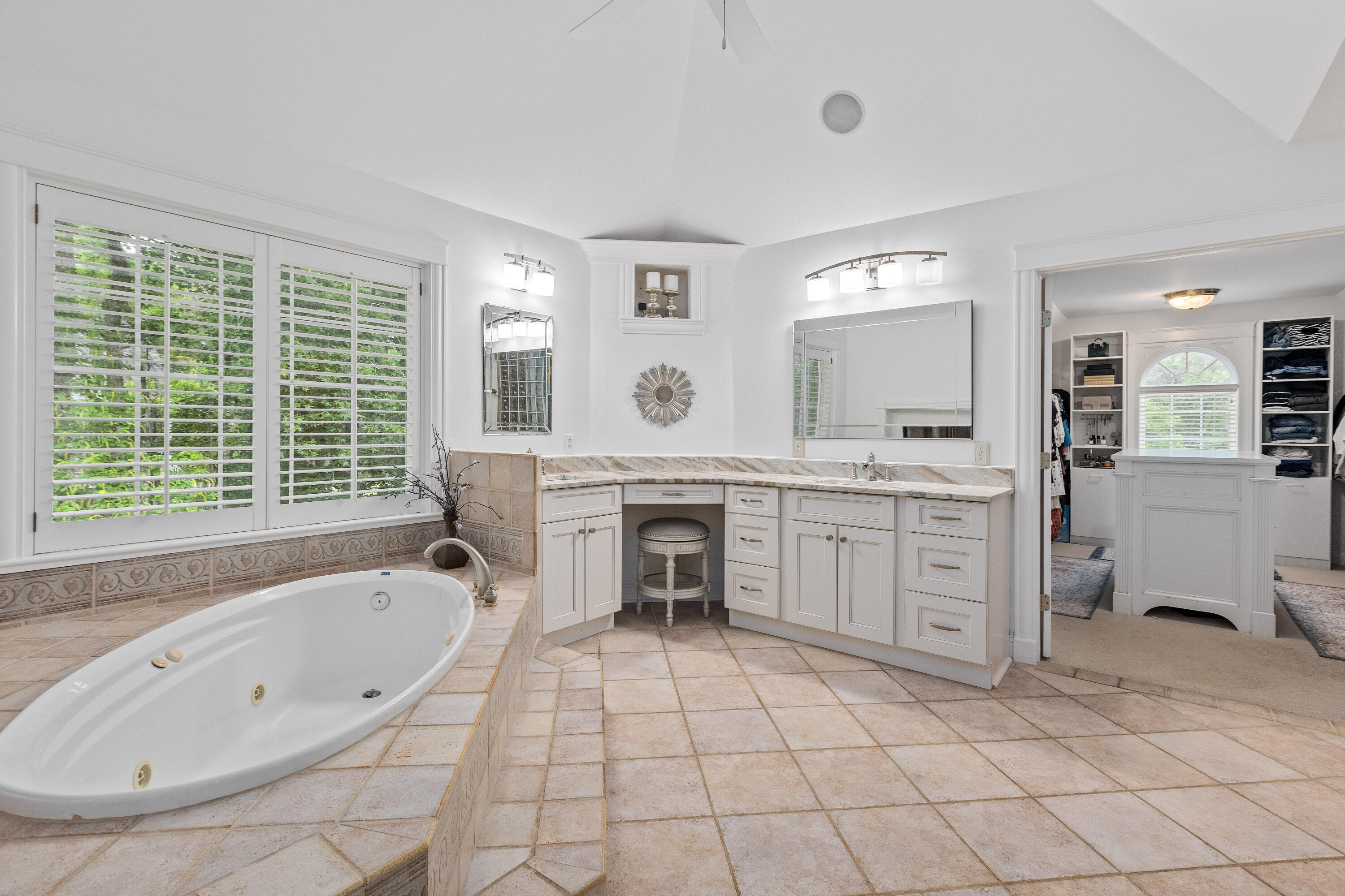 3685 Colonel Vanderhorst Circle