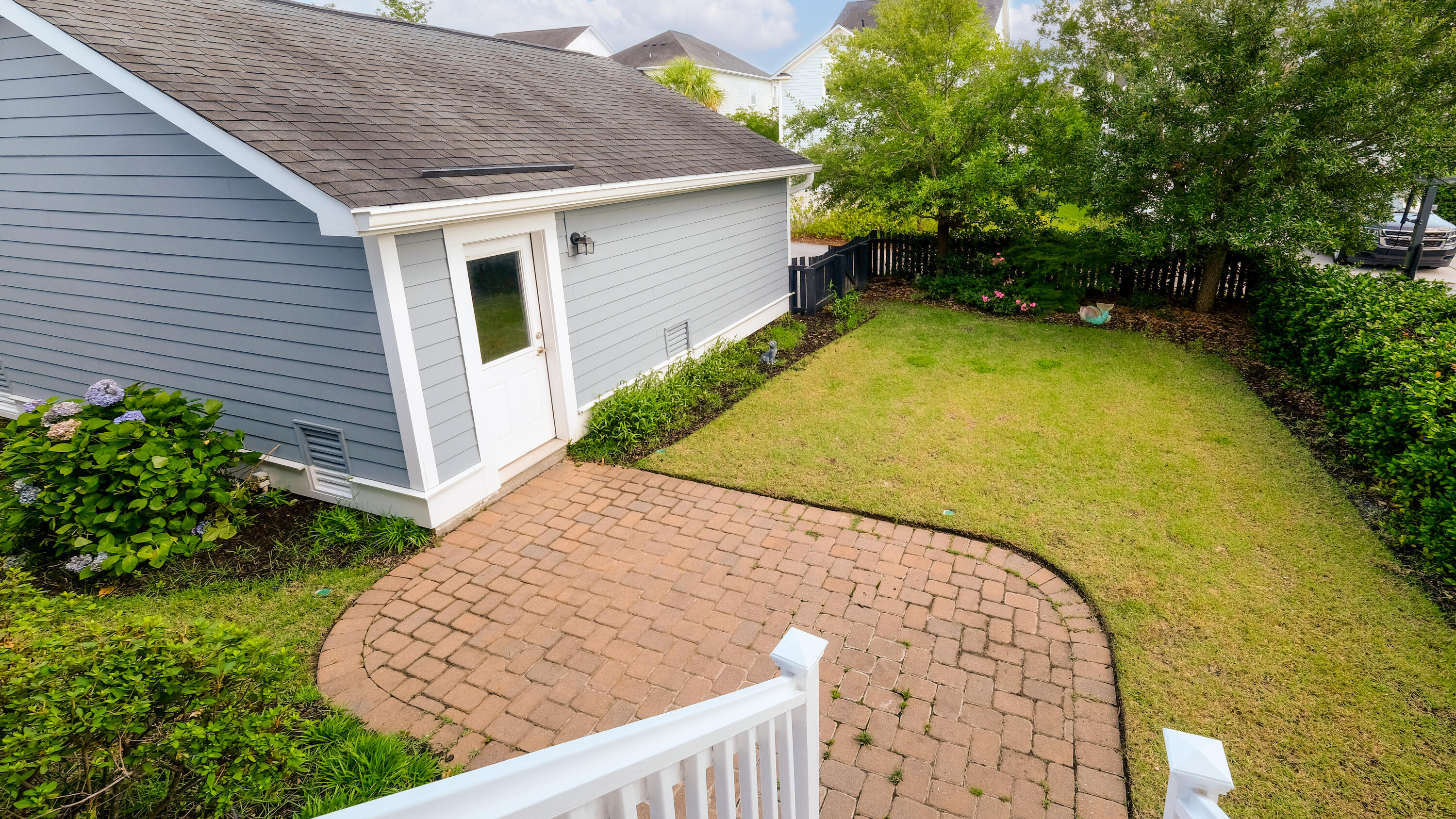 1517 Willtown Street