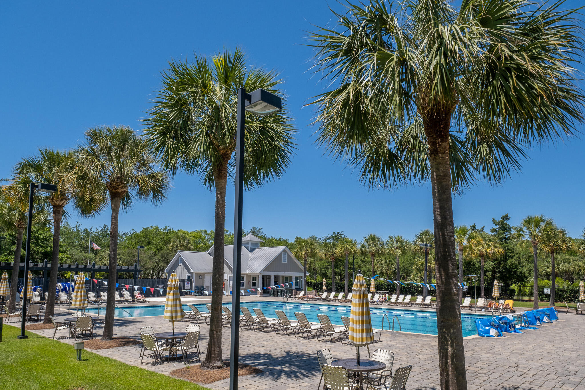 1517 Willtown Street