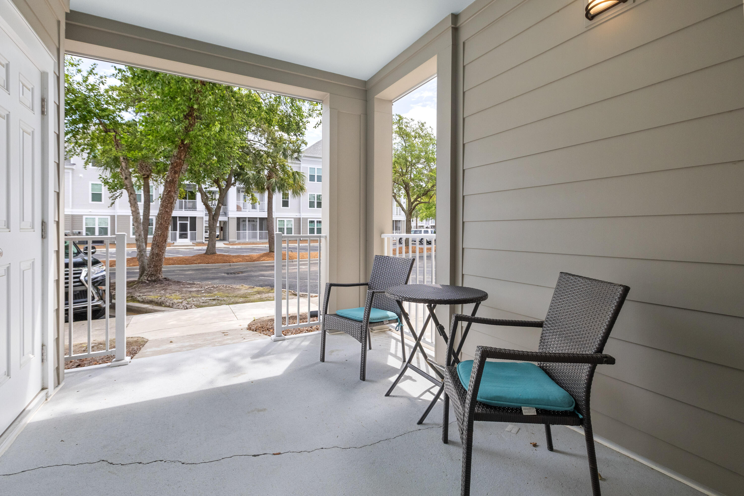 130 River Landing Drive # 9104