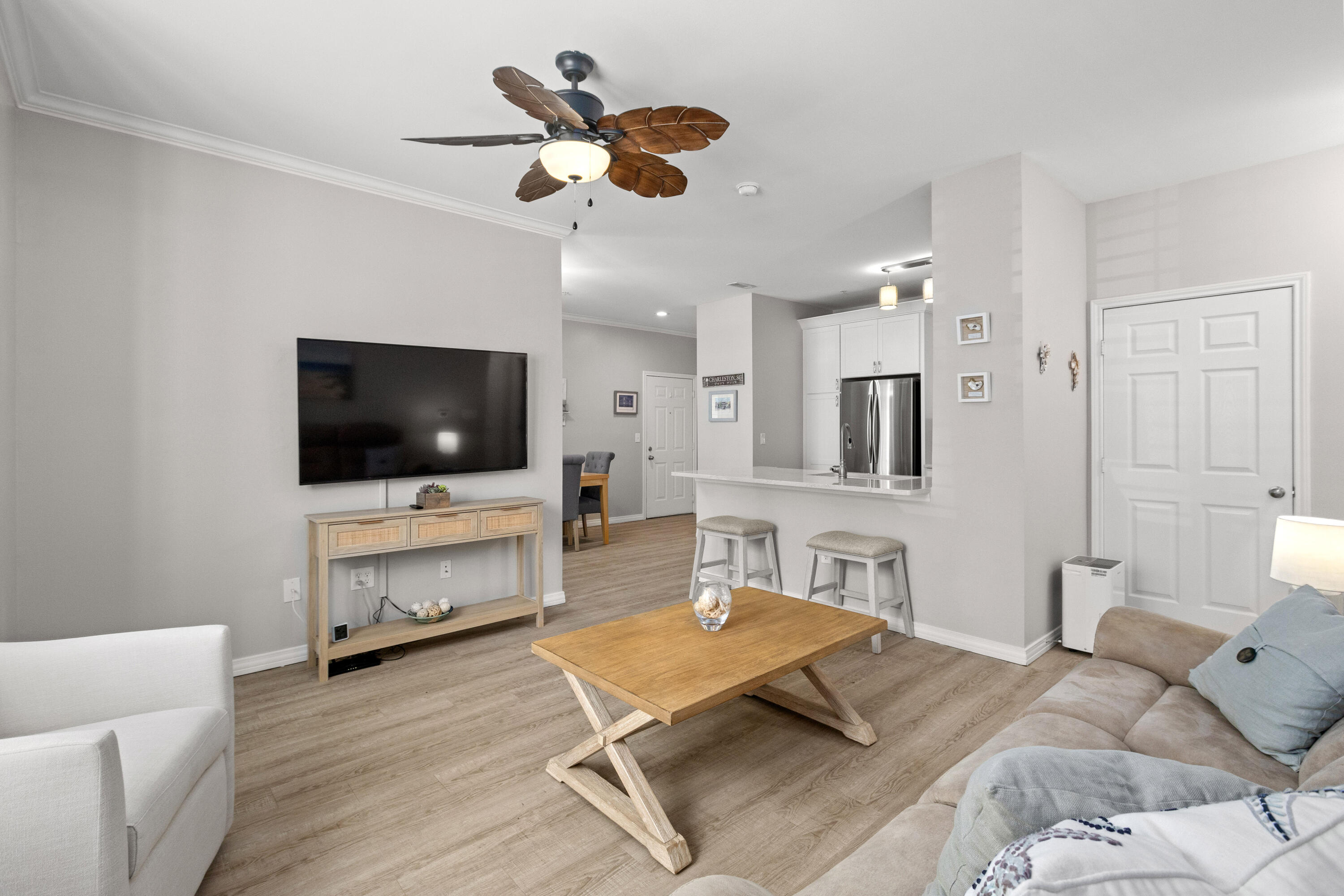 130 River Landing Drive # 9104