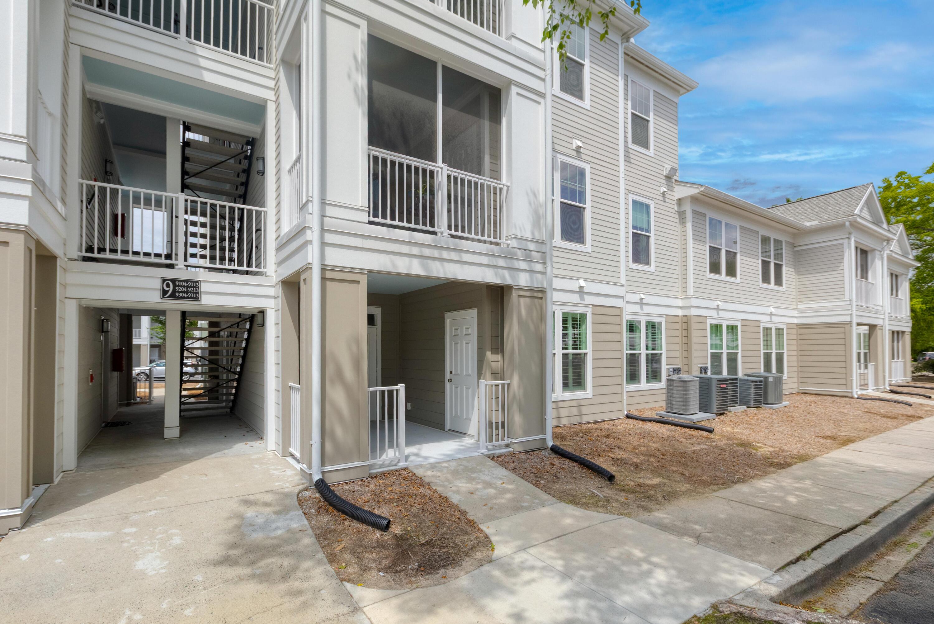 130 River Landing Drive # 9104
