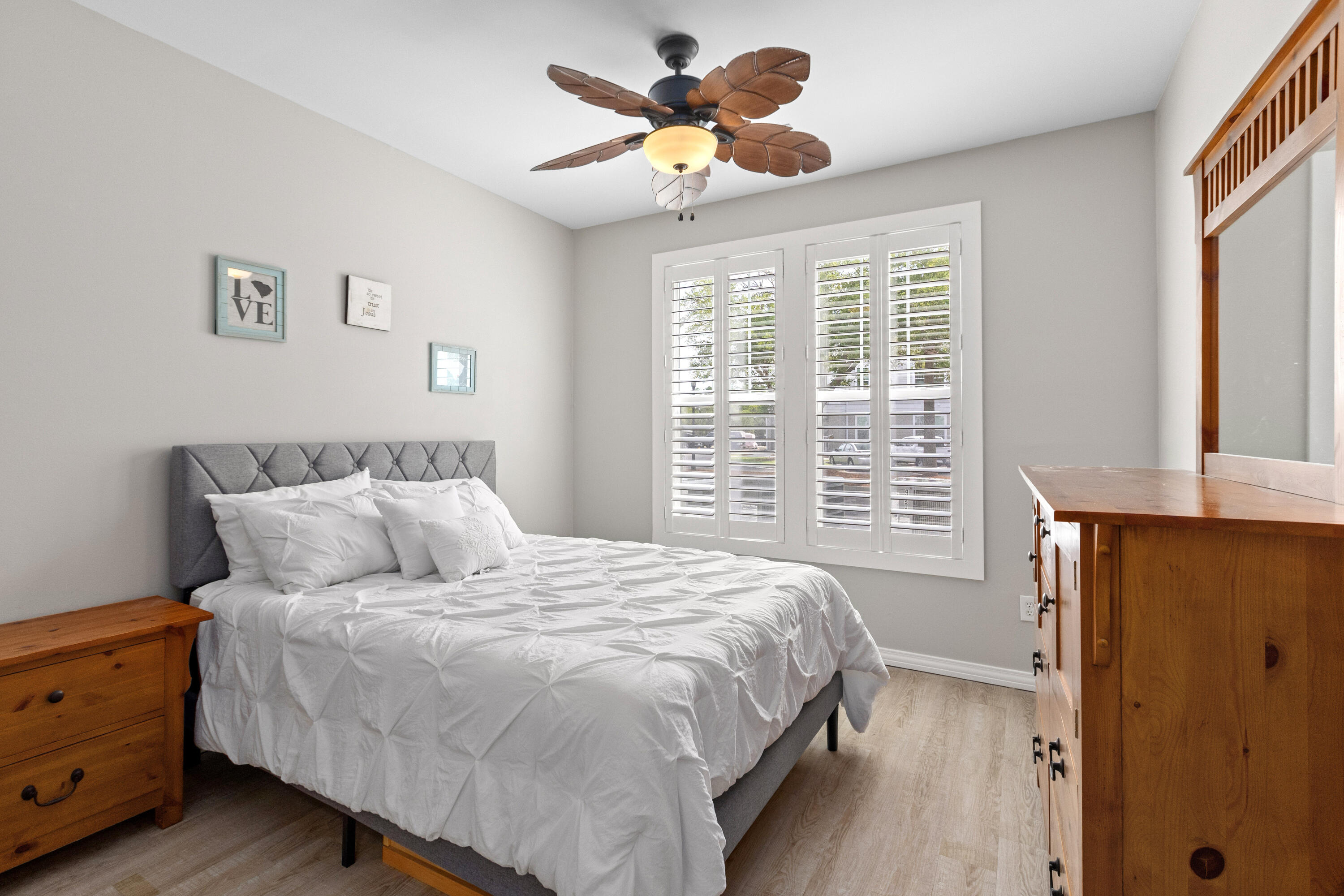 130 River Landing Drive # 9104