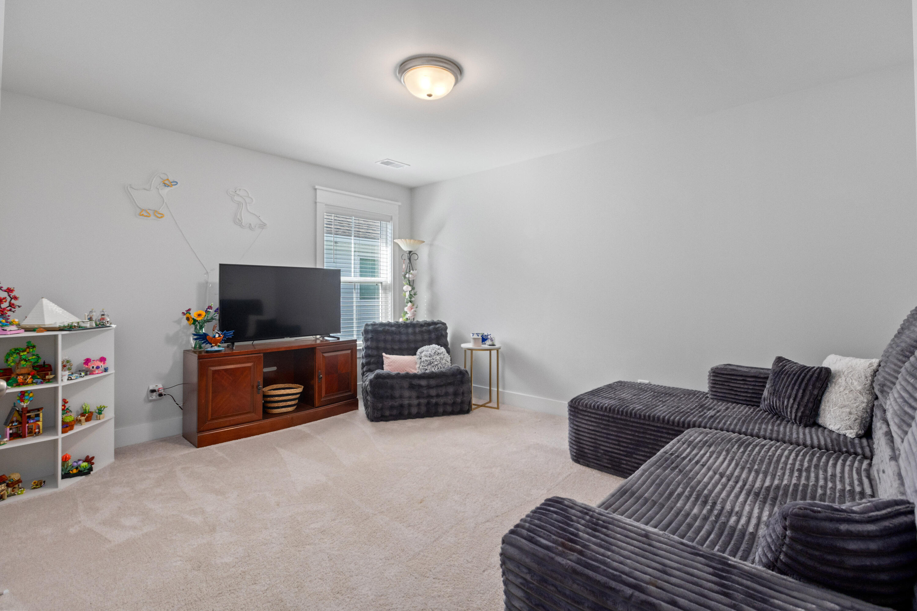 105 Plowden Mill Court