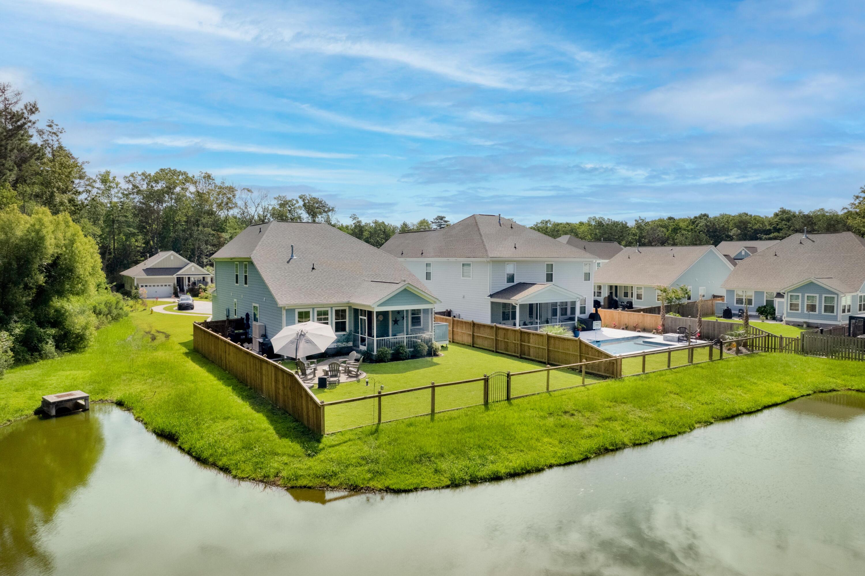 105 Plowden Mill Court