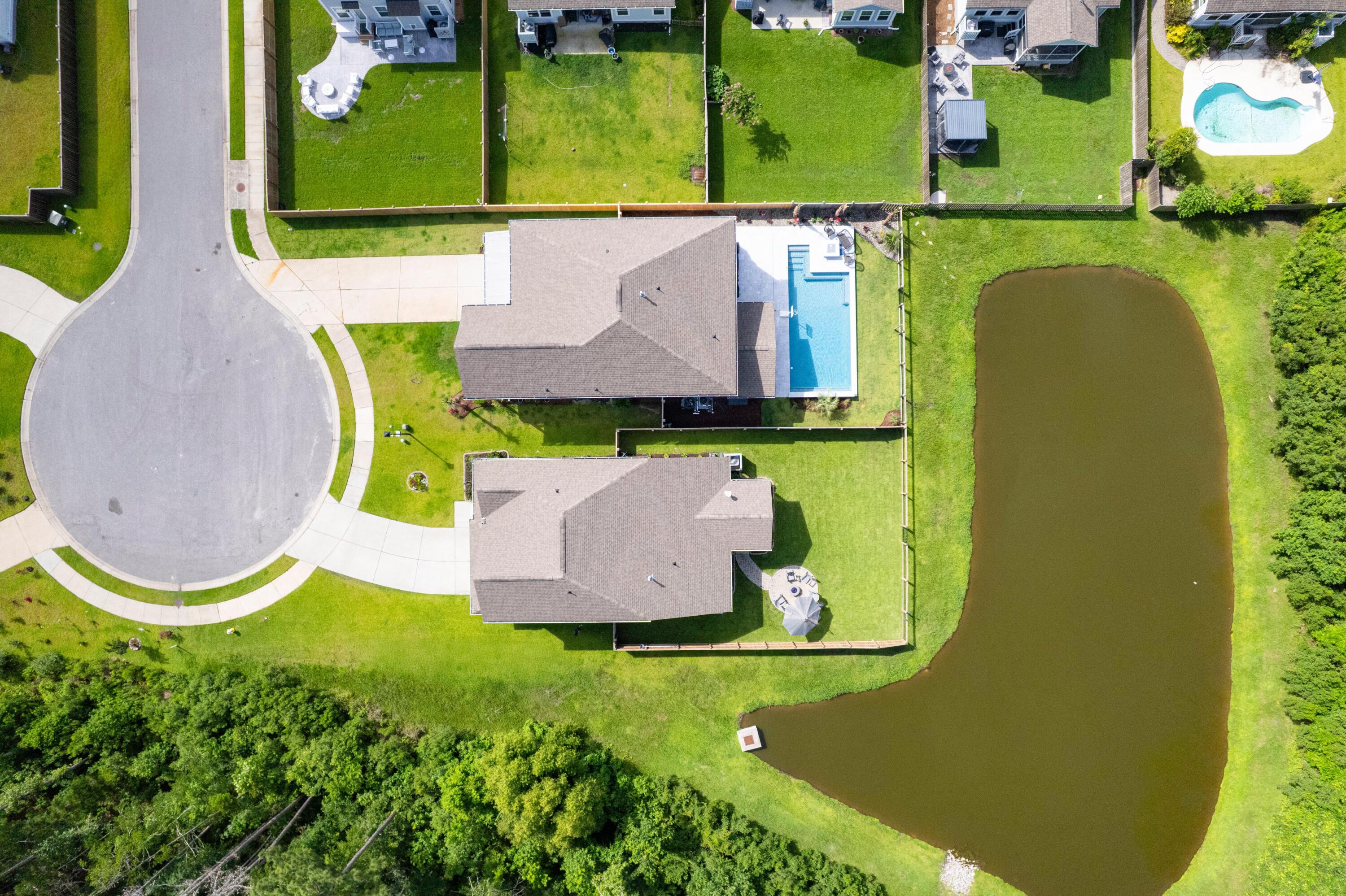105 Plowden Mill Court