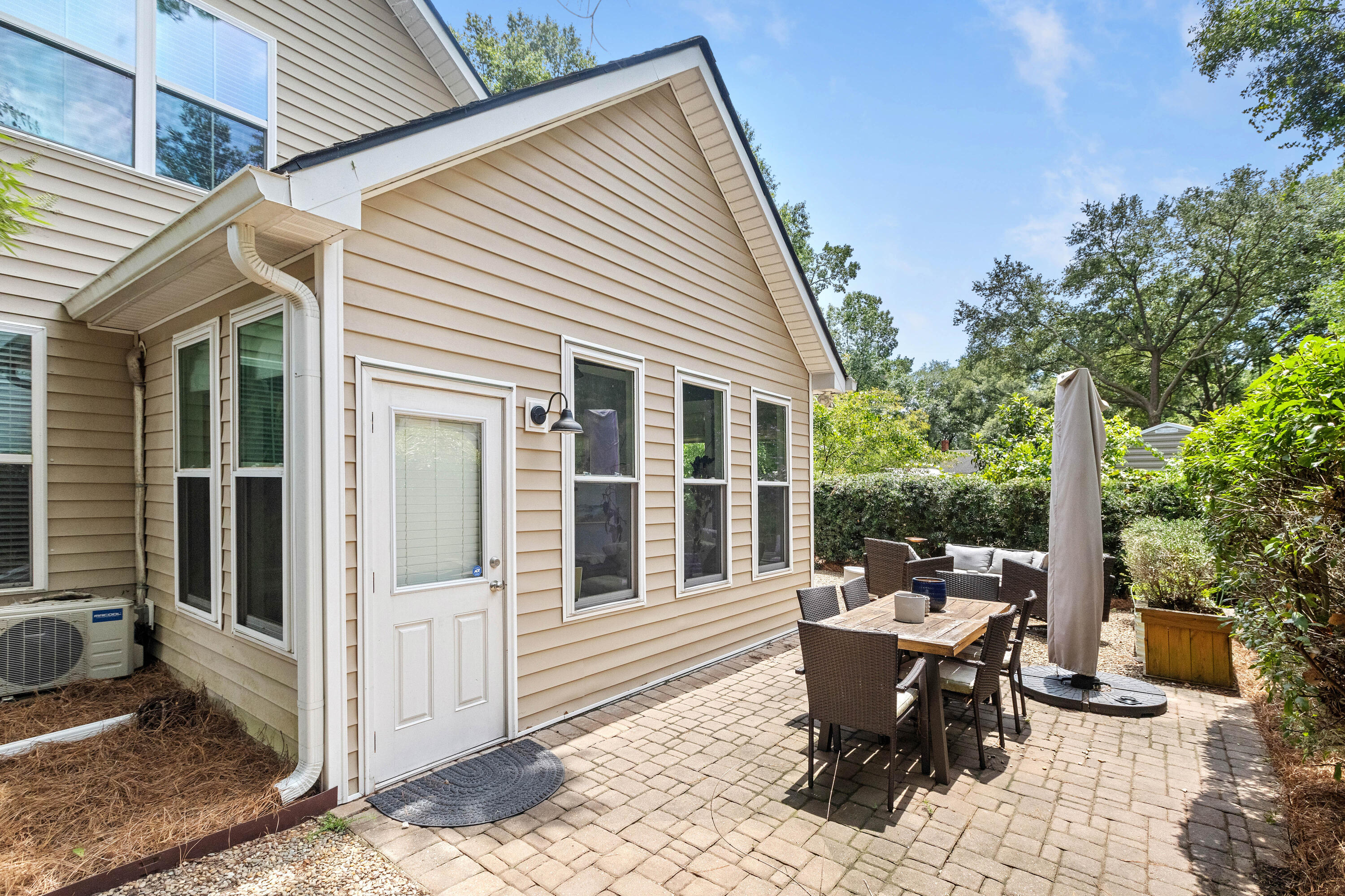 1513 Morgan Campbell Court