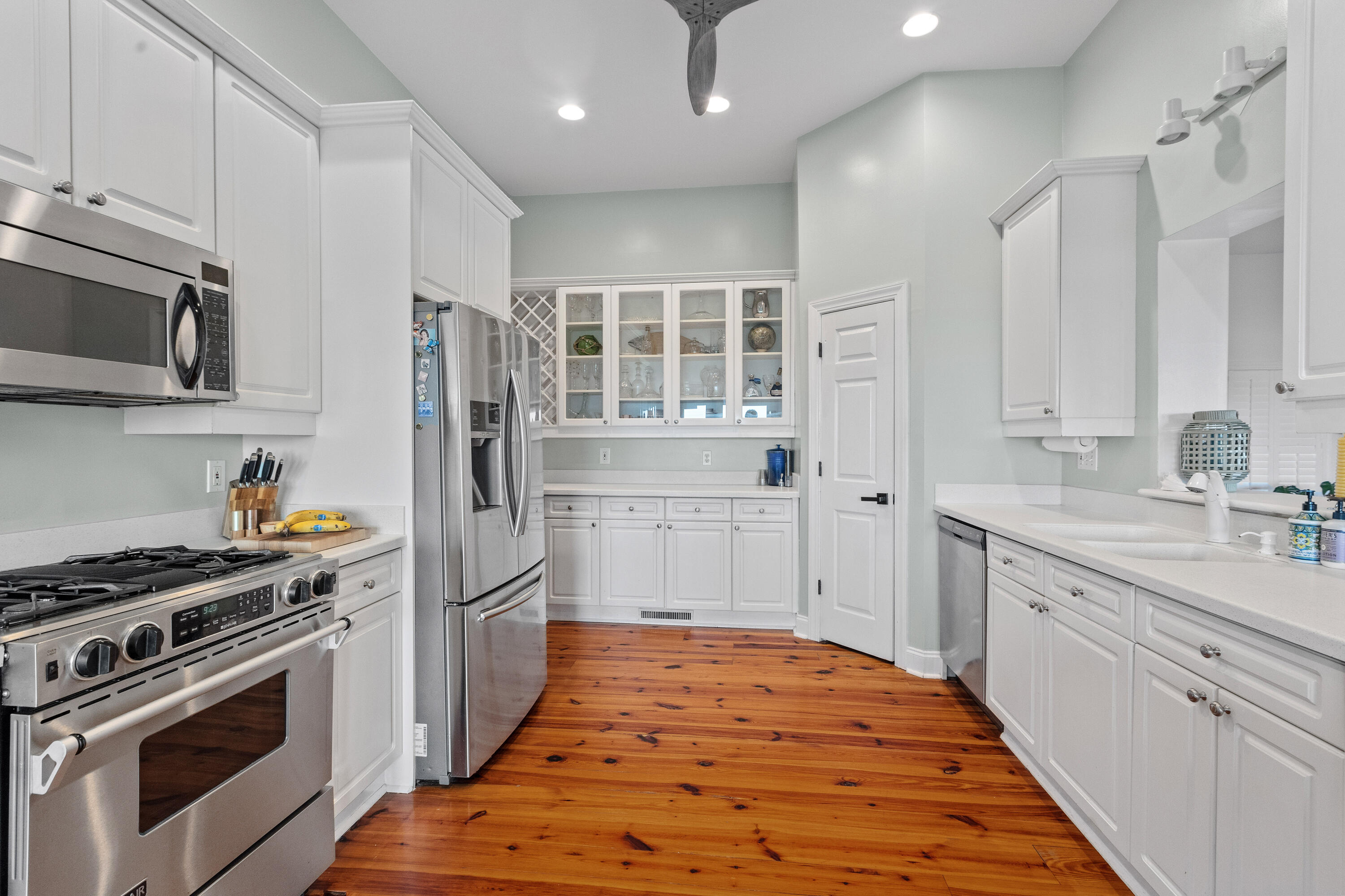 511 Yellow House Place
