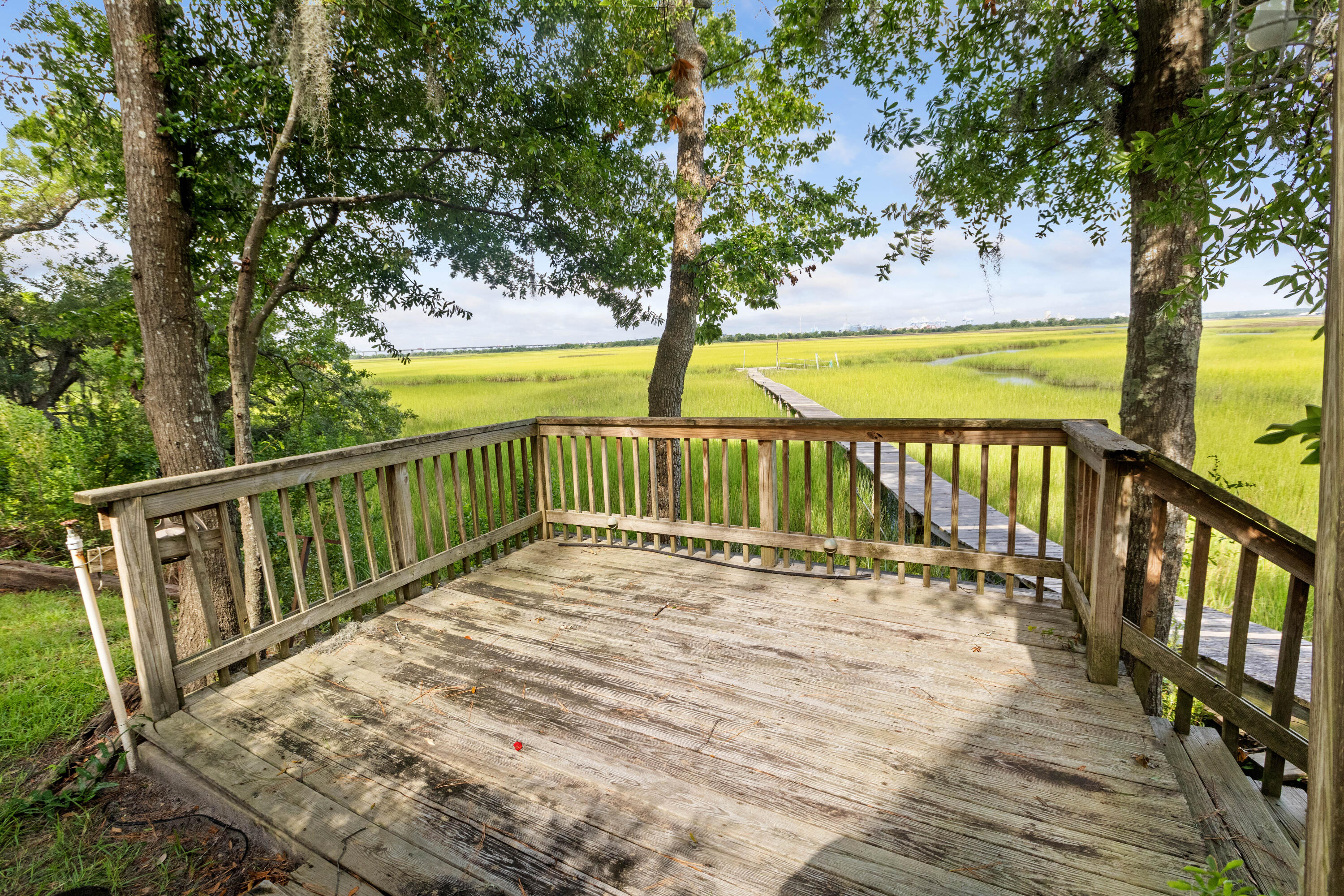 511 Yellow House Place