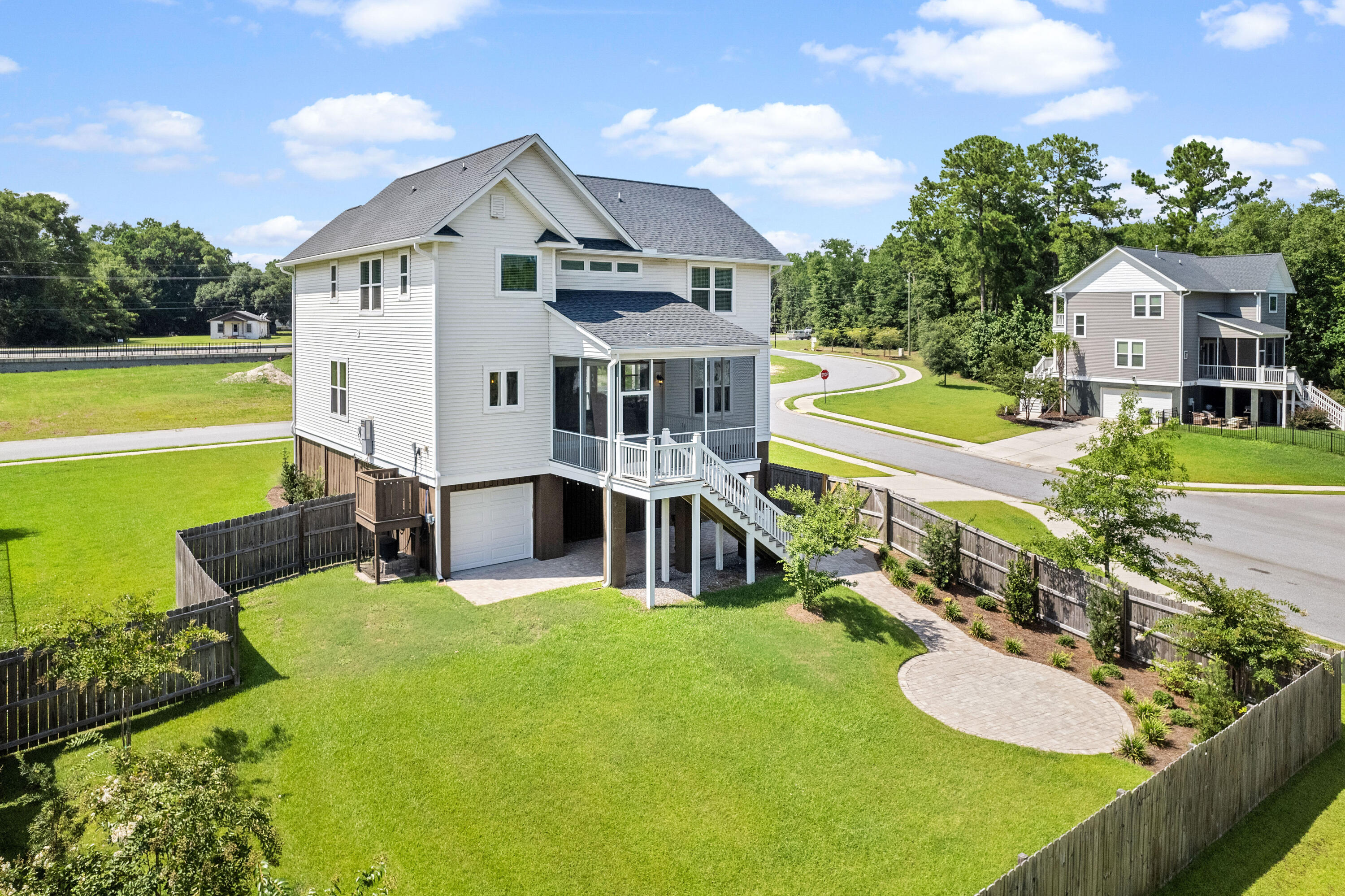 110 Martins Point Drive
