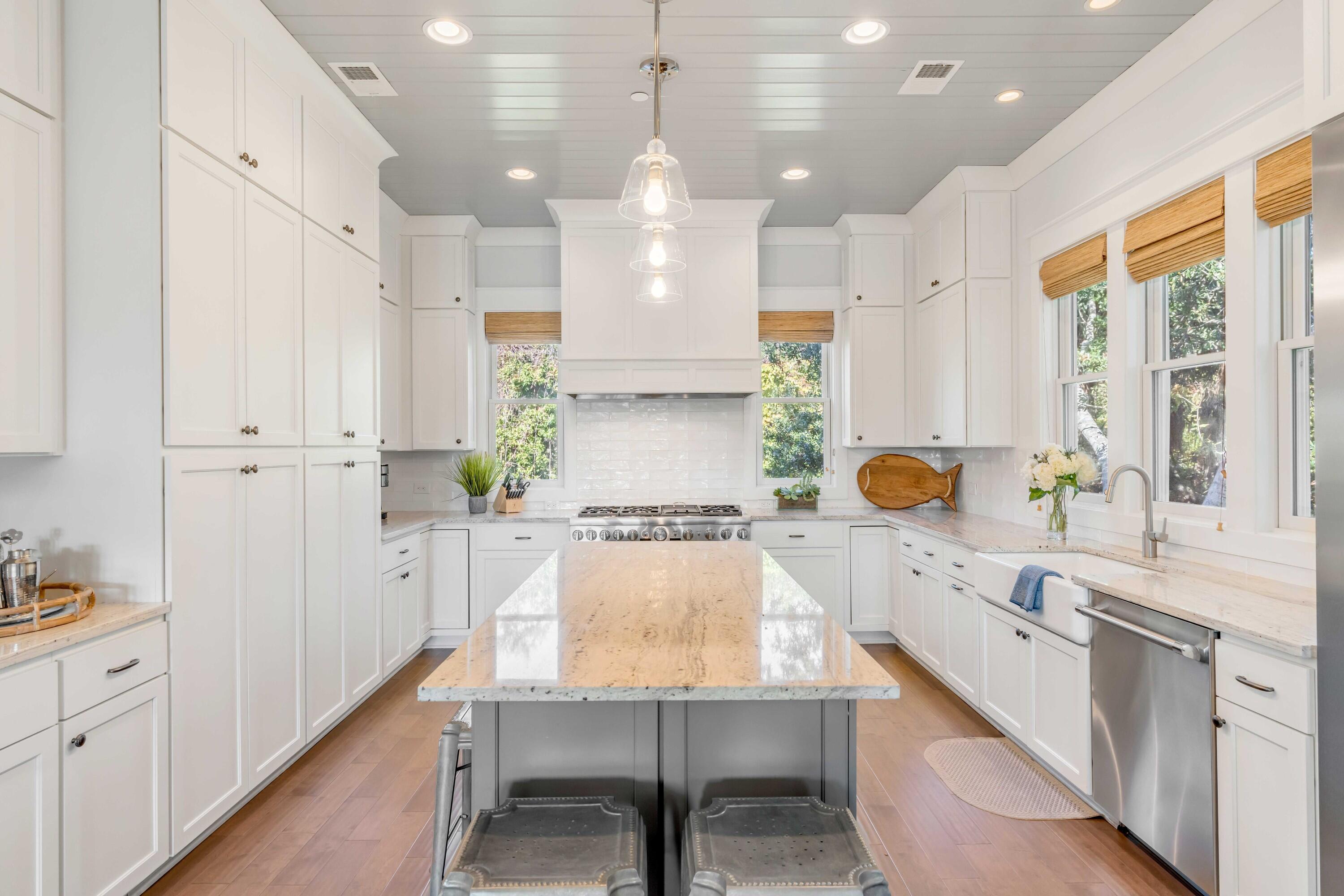 3805 Cameron Boulevard