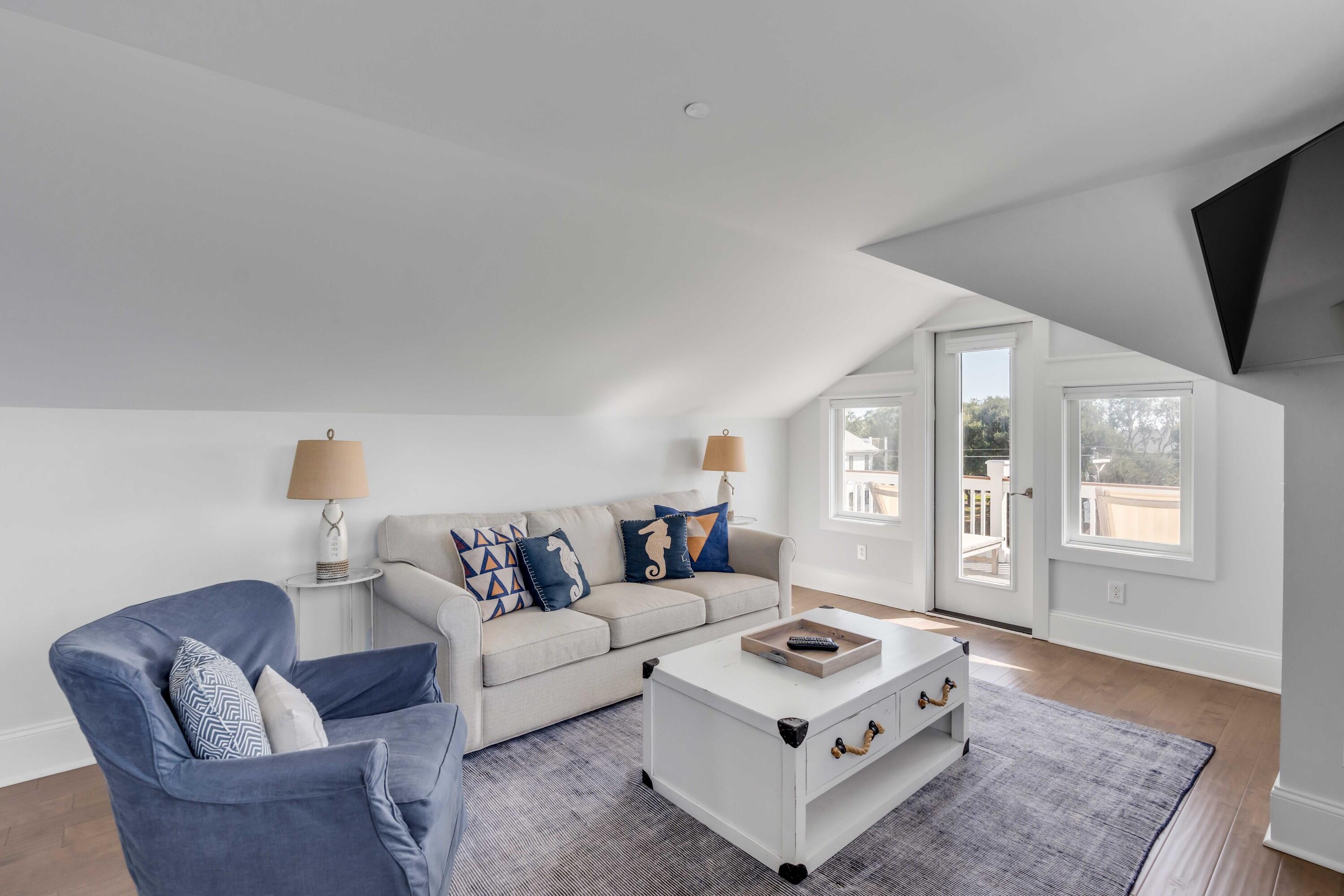 3805 Cameron Boulevard