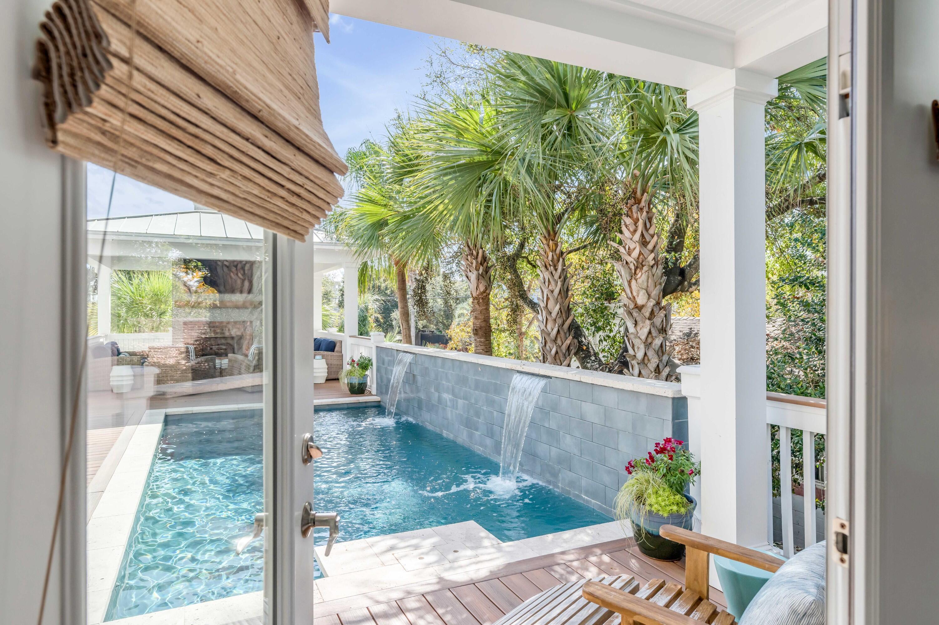 3805 Cameron Boulevard