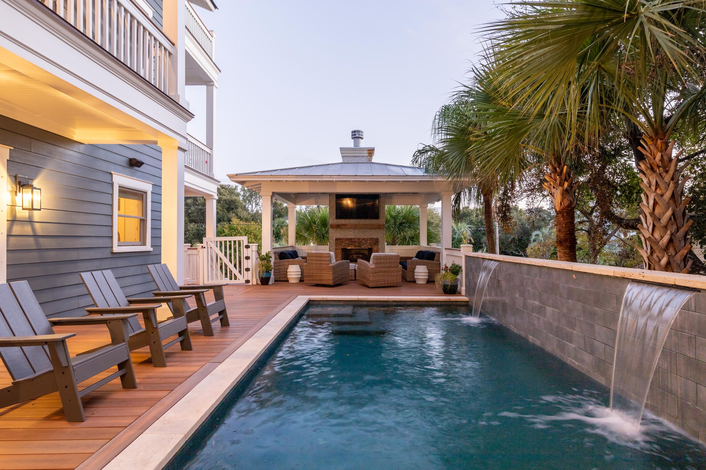 3805 Cameron Boulevard