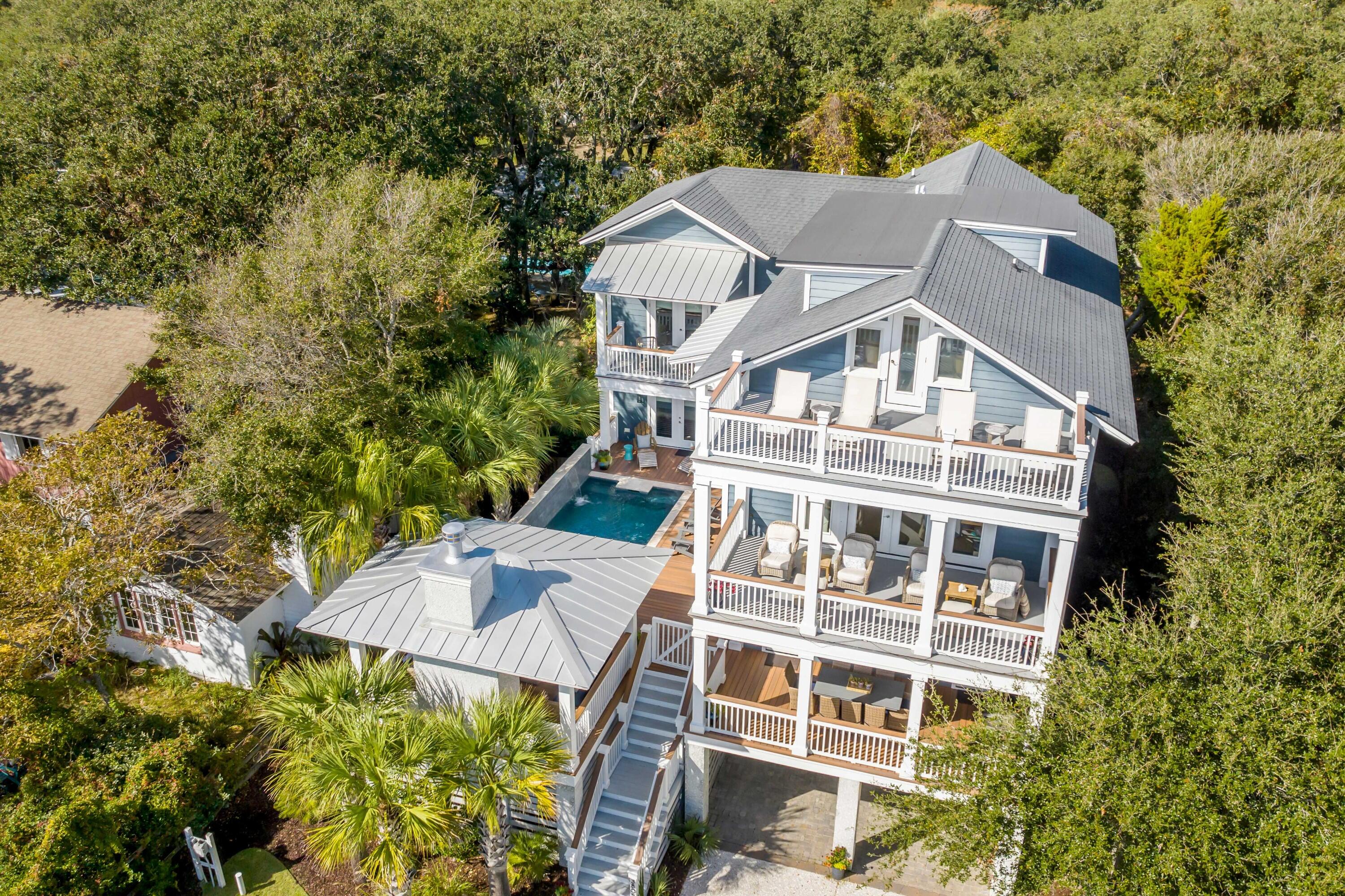 3805 Cameron Boulevard