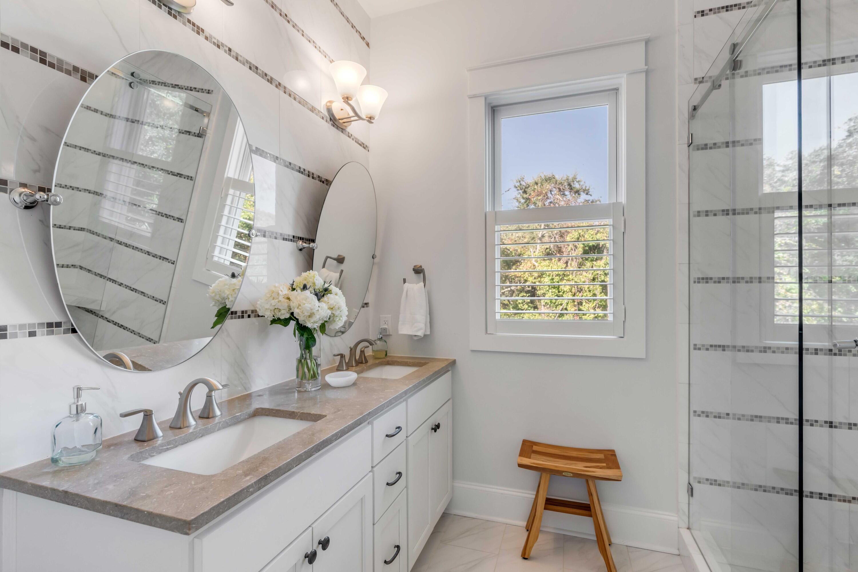 3805 Cameron Boulevard