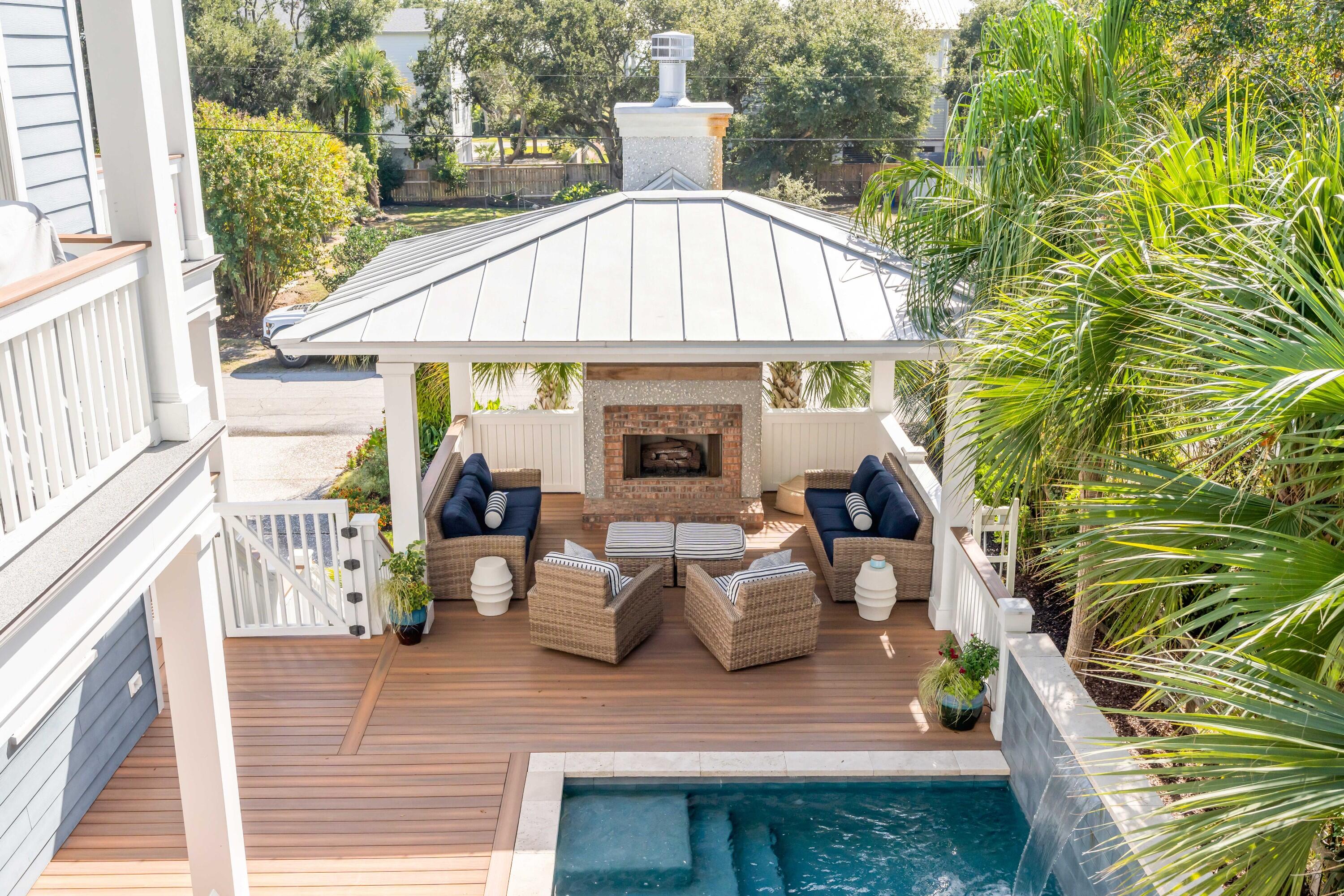 3805 Cameron Boulevard