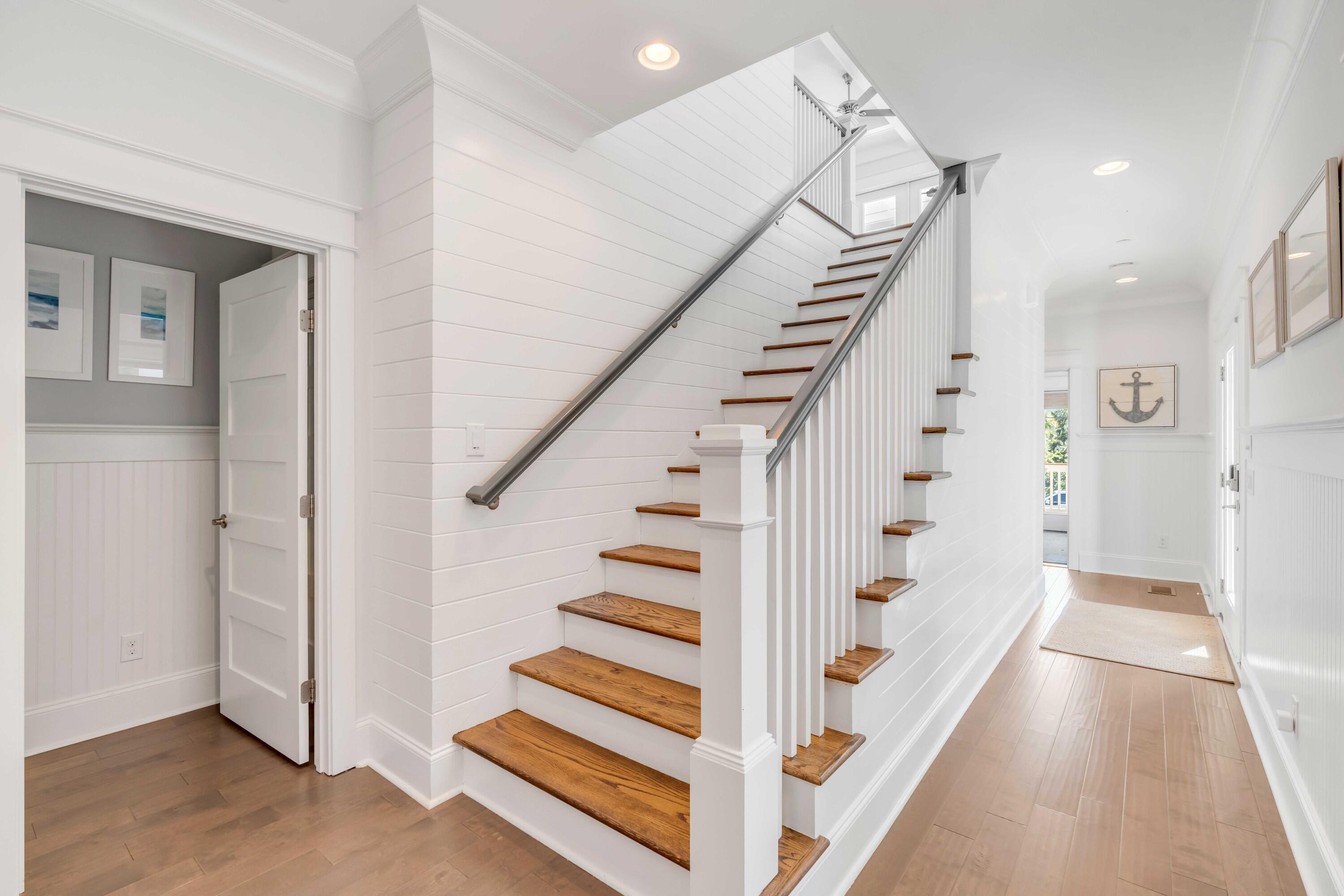 3805 Cameron Boulevard