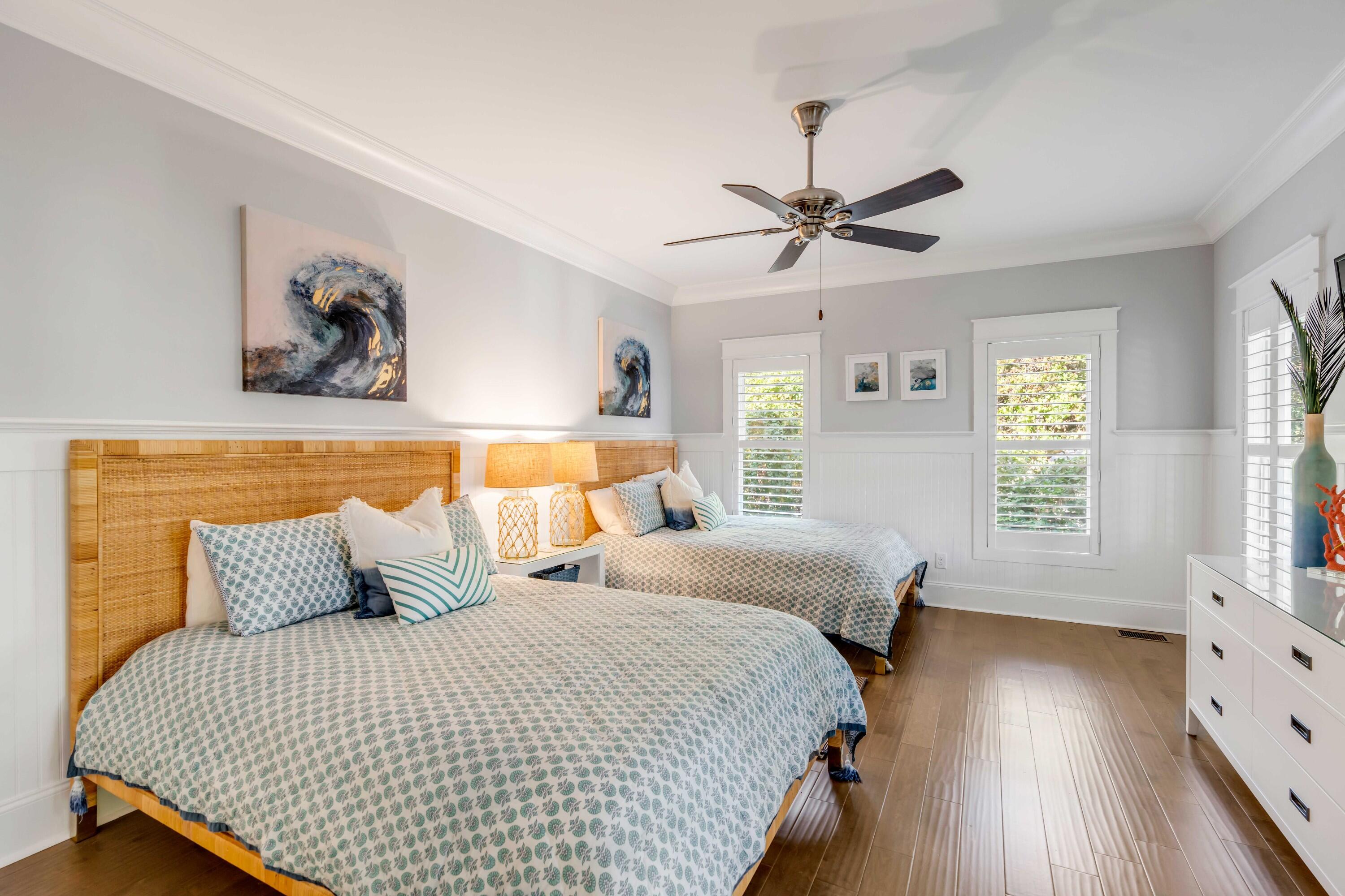 3805 Cameron Boulevard