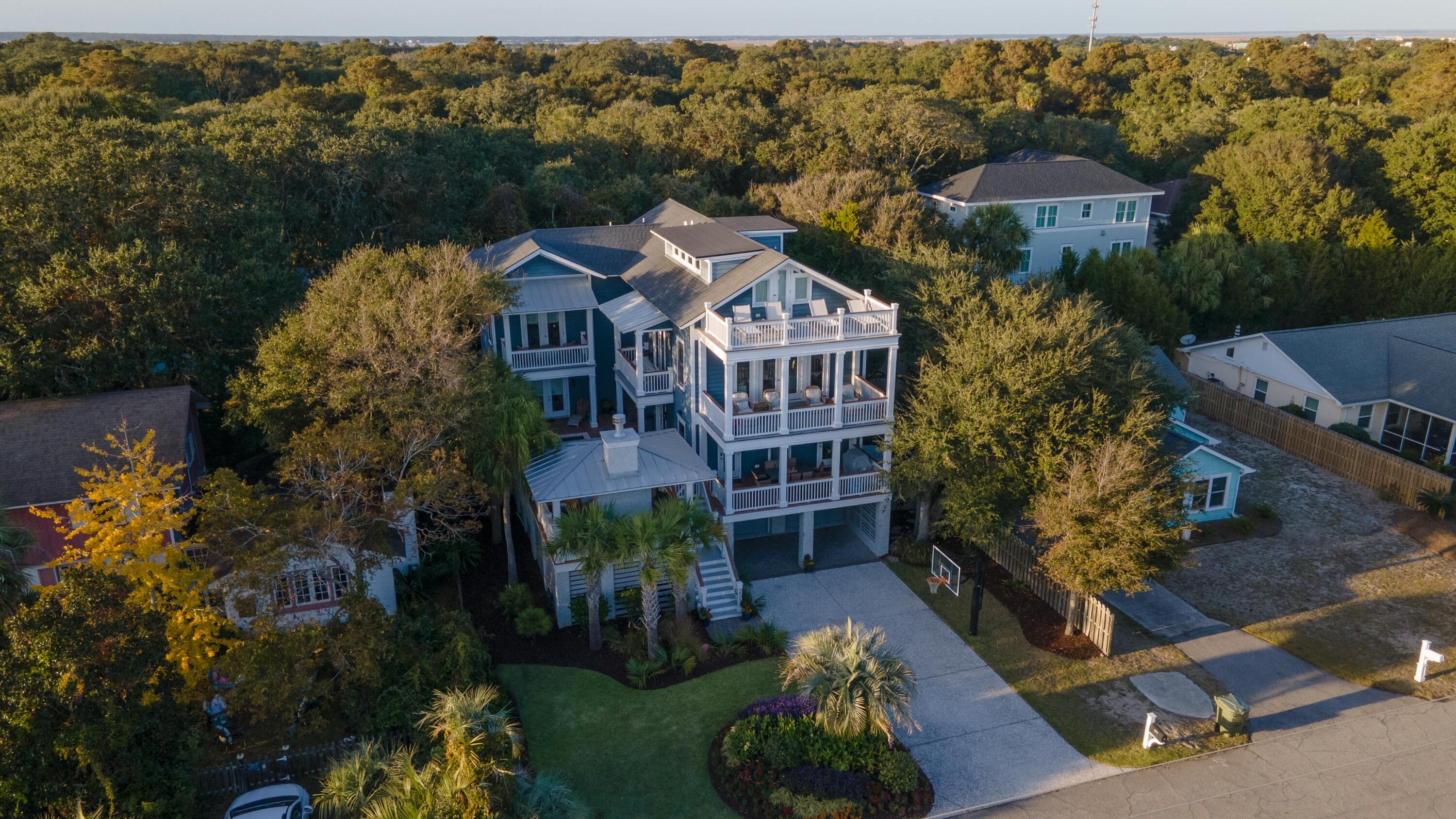 3805 Cameron Boulevard